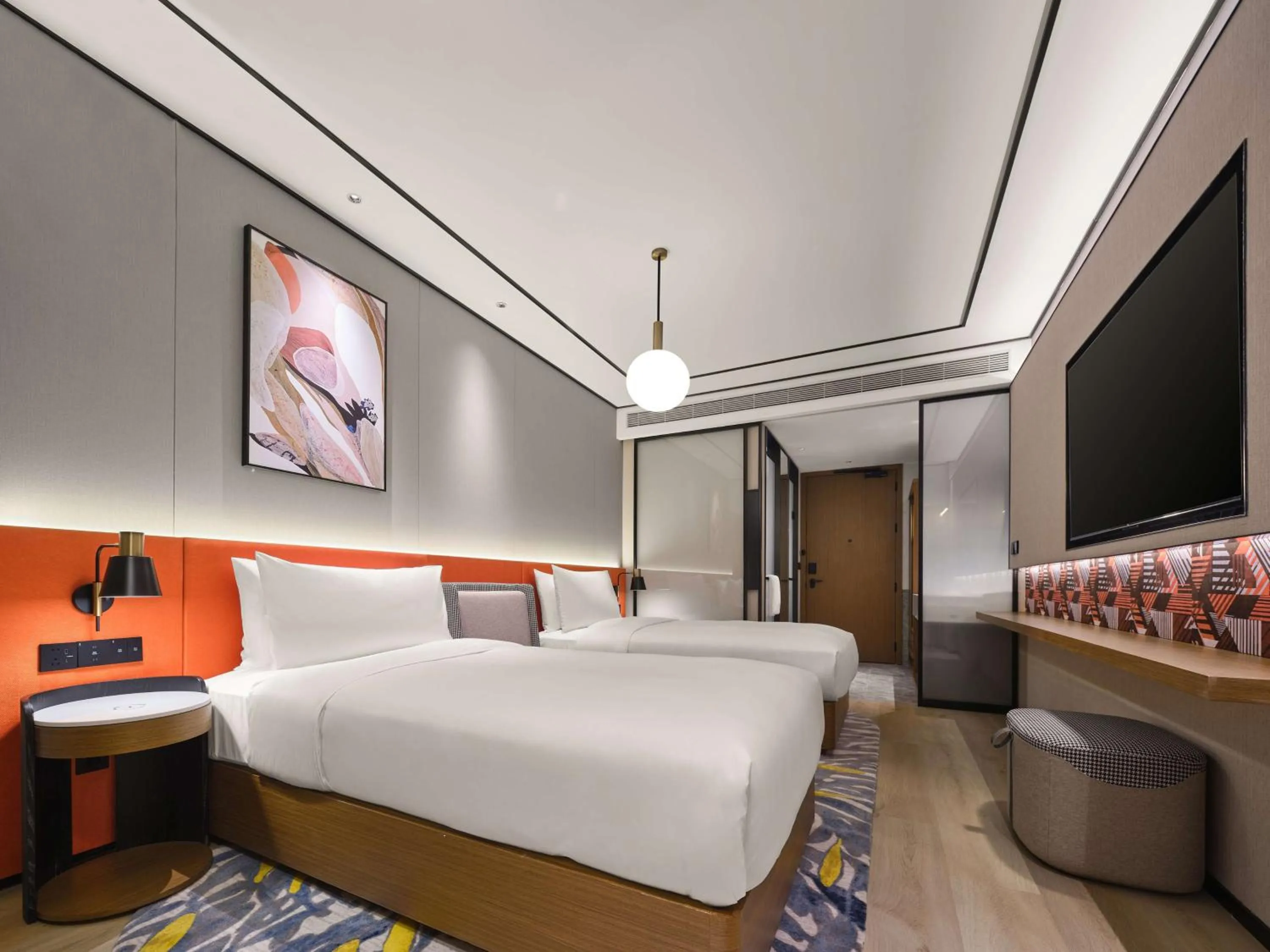 Bed in Hilton Garden Inn Hangzhou West Lake