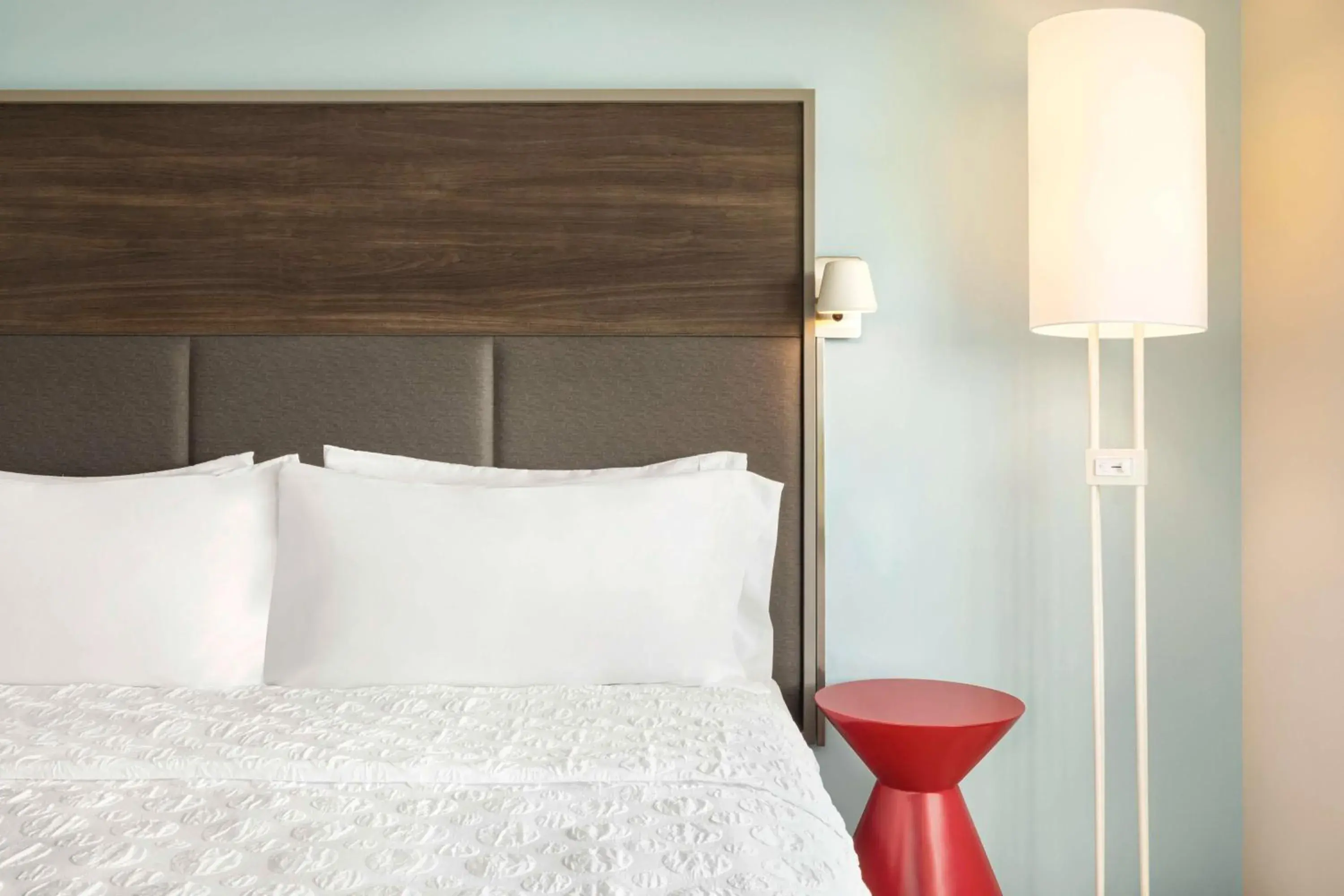 Bed in Tru By Hilton Martinsburg Bed in Tru By Hilton Martinsburg