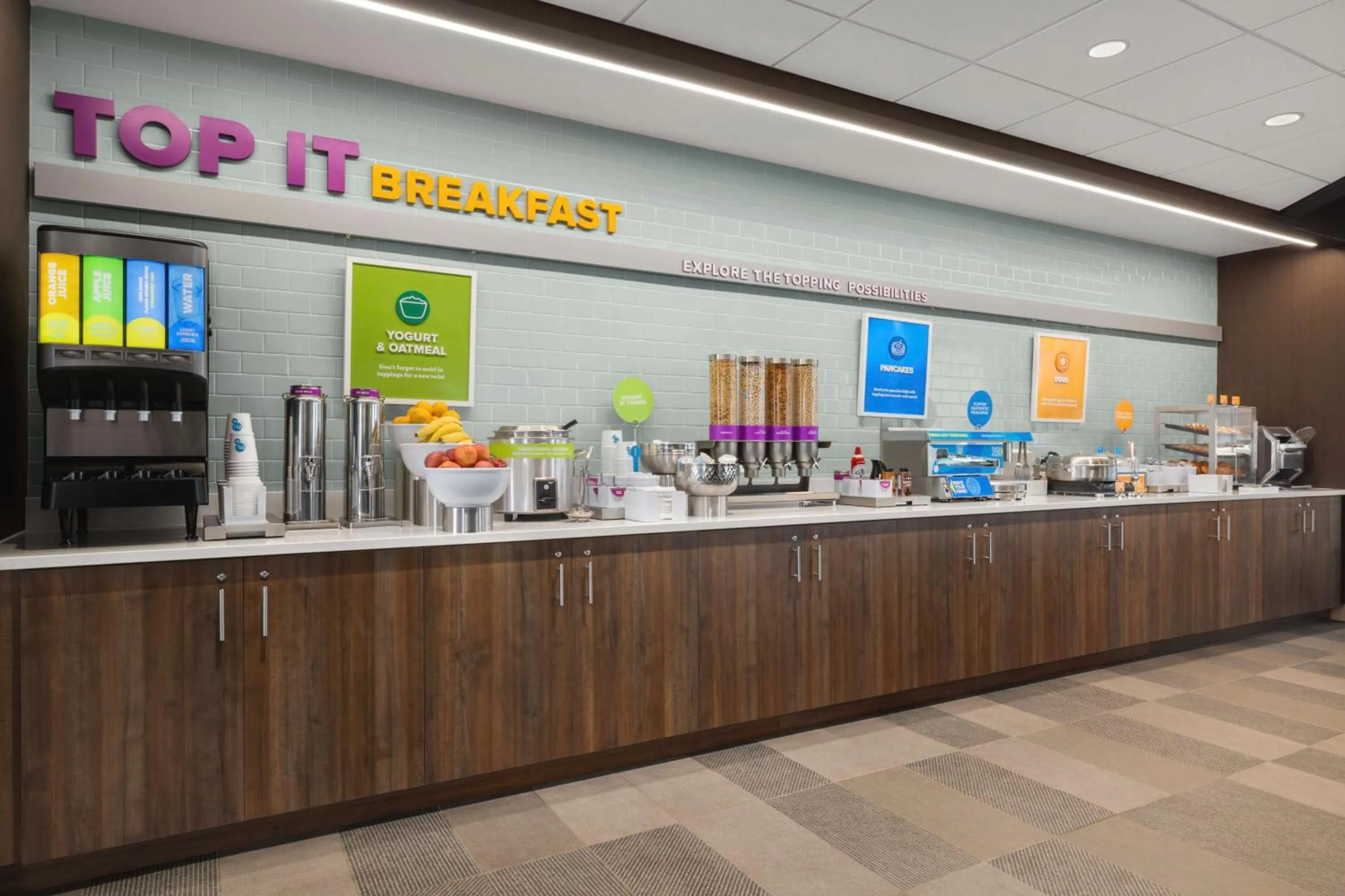 Breakfast in Tru By Hilton Martinsburg