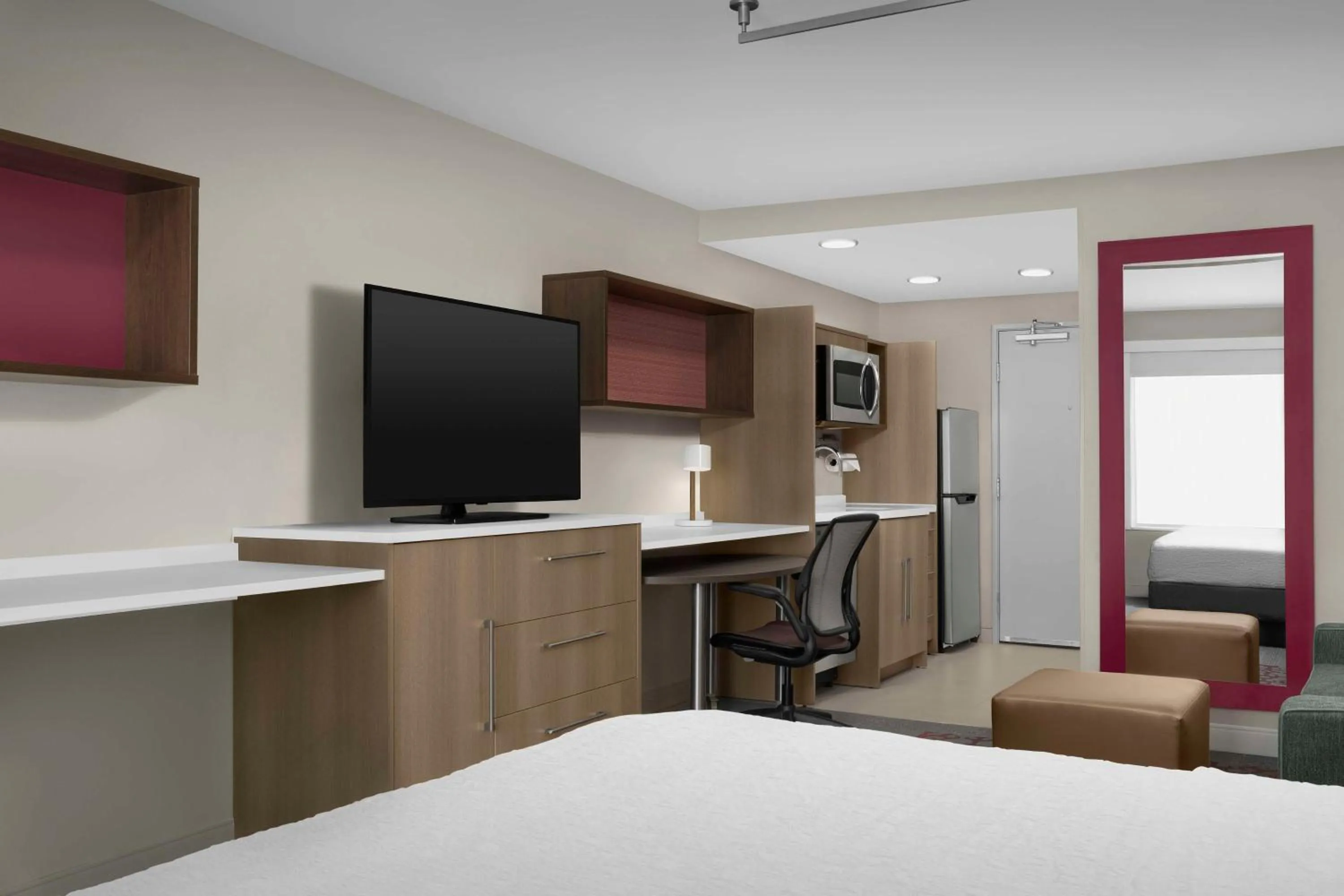 Bedroom, Bed in Home2 Suites By Hilton Poughkeepsie