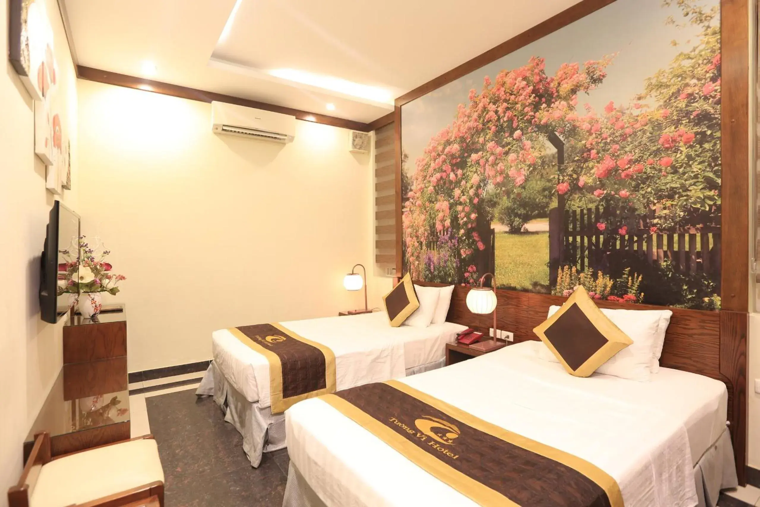 Bed in Tuong Vi Hotel Bed in Tuong Vi Hotel