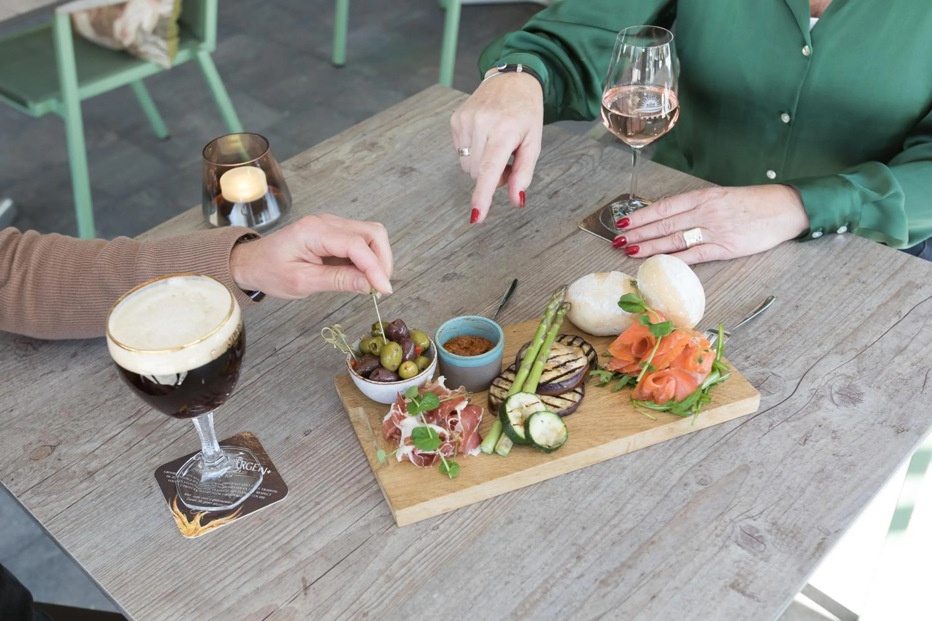 Restaurant/places to eat in Beach Hotel I Kloeg Collection