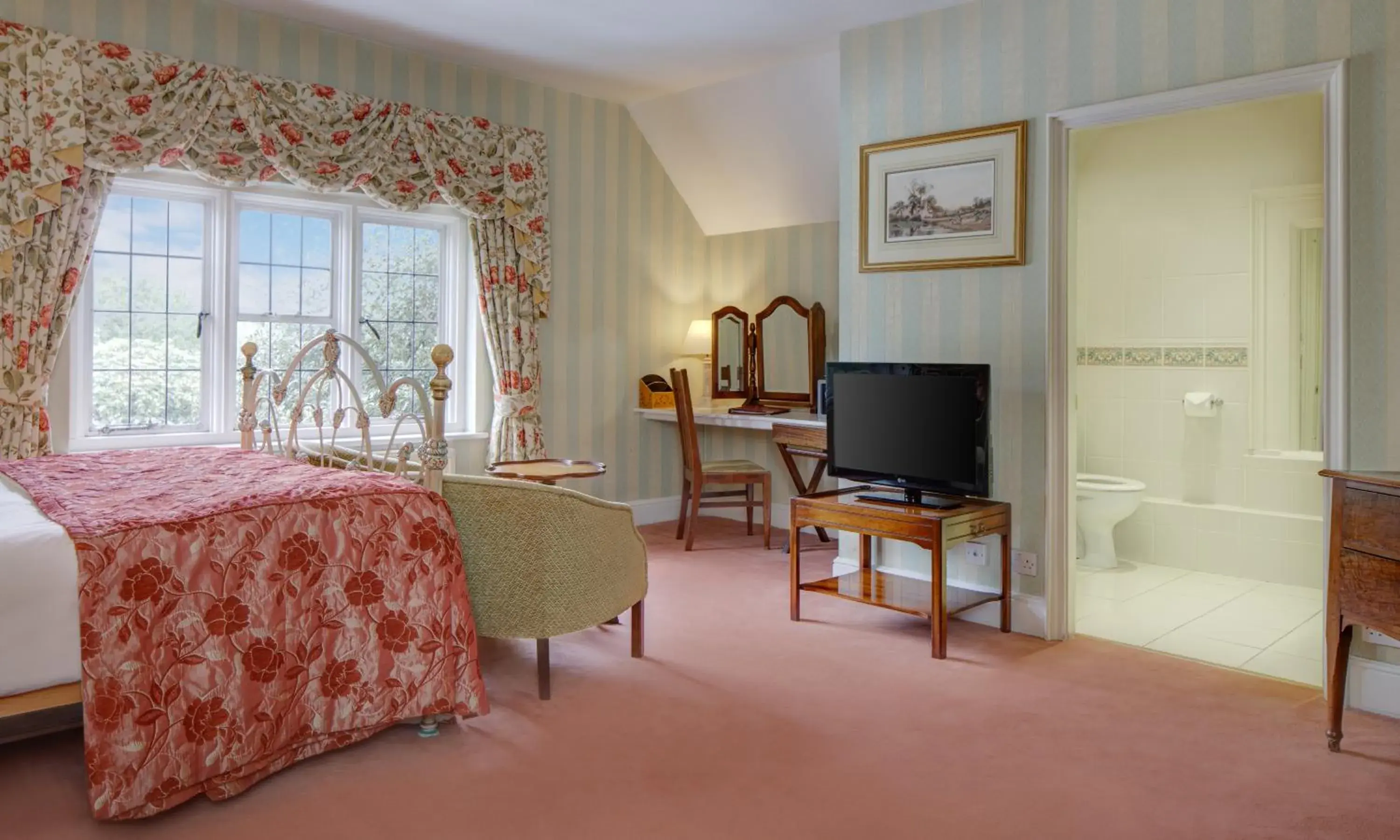 Bed in Nailcote Hall Bed in Nailcote Hall