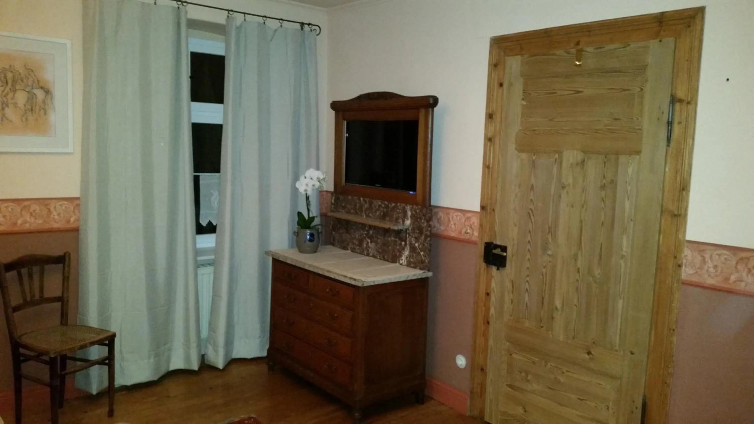 Bed in Ferienwohnungen Bistro Tebecks