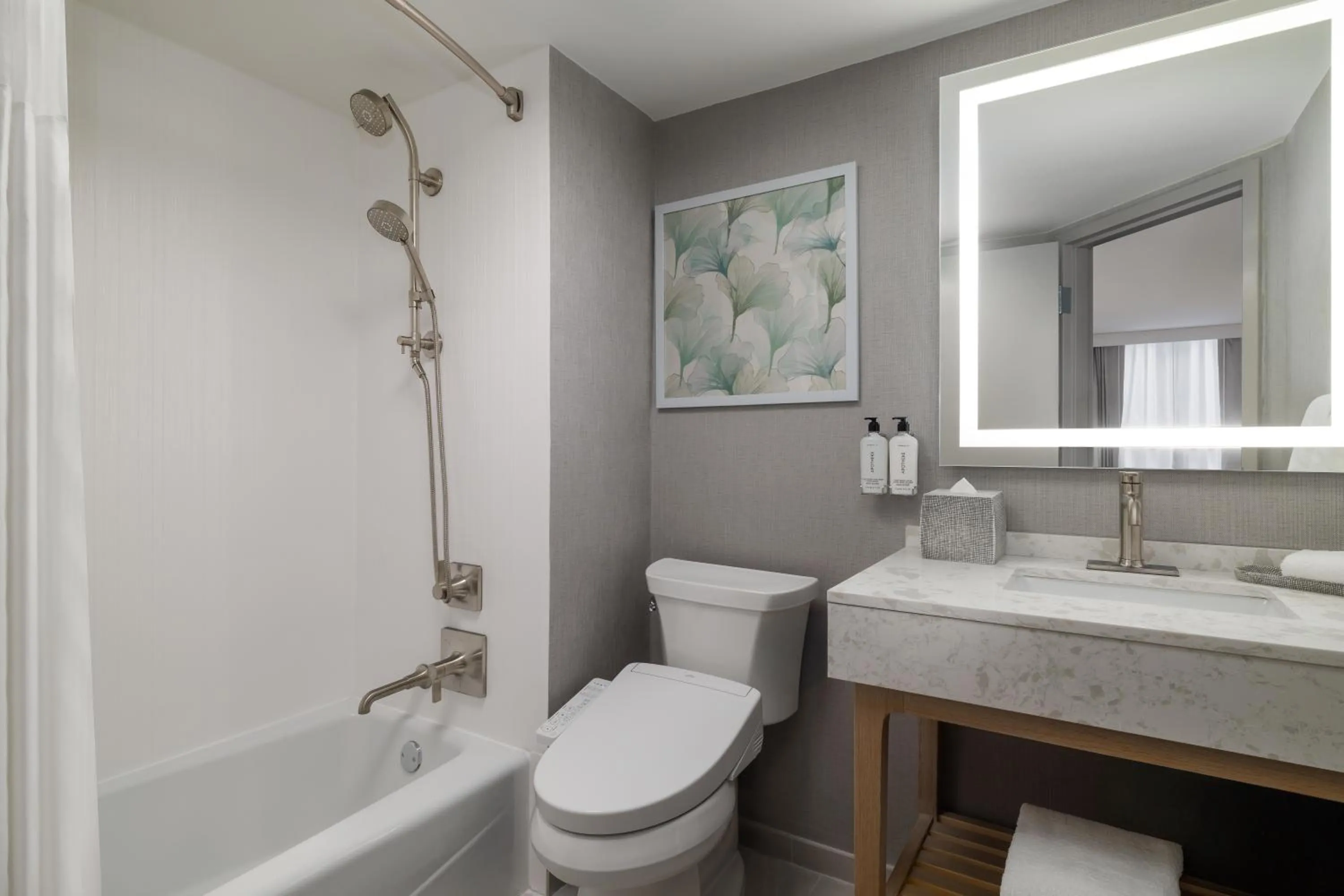 EVEN Hotel Detroit North - Troy by IHG