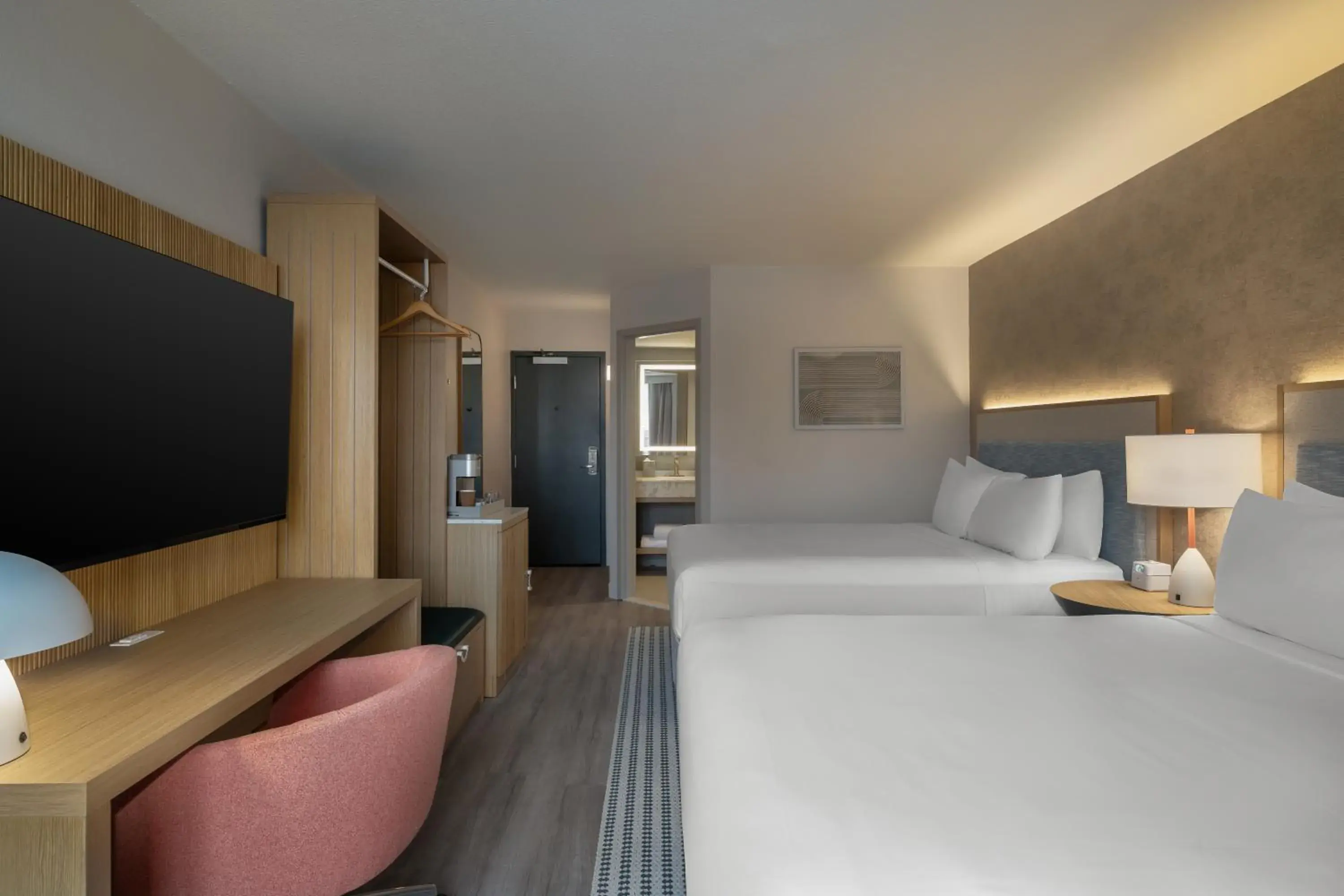 Standard Queen Room with Two Queen Beds in EVEN Hotel Detroit North - Troy by IHG Standard Queen Room with Two Queen Beds in EVEN Hotel Detroit North - Troy by IHG