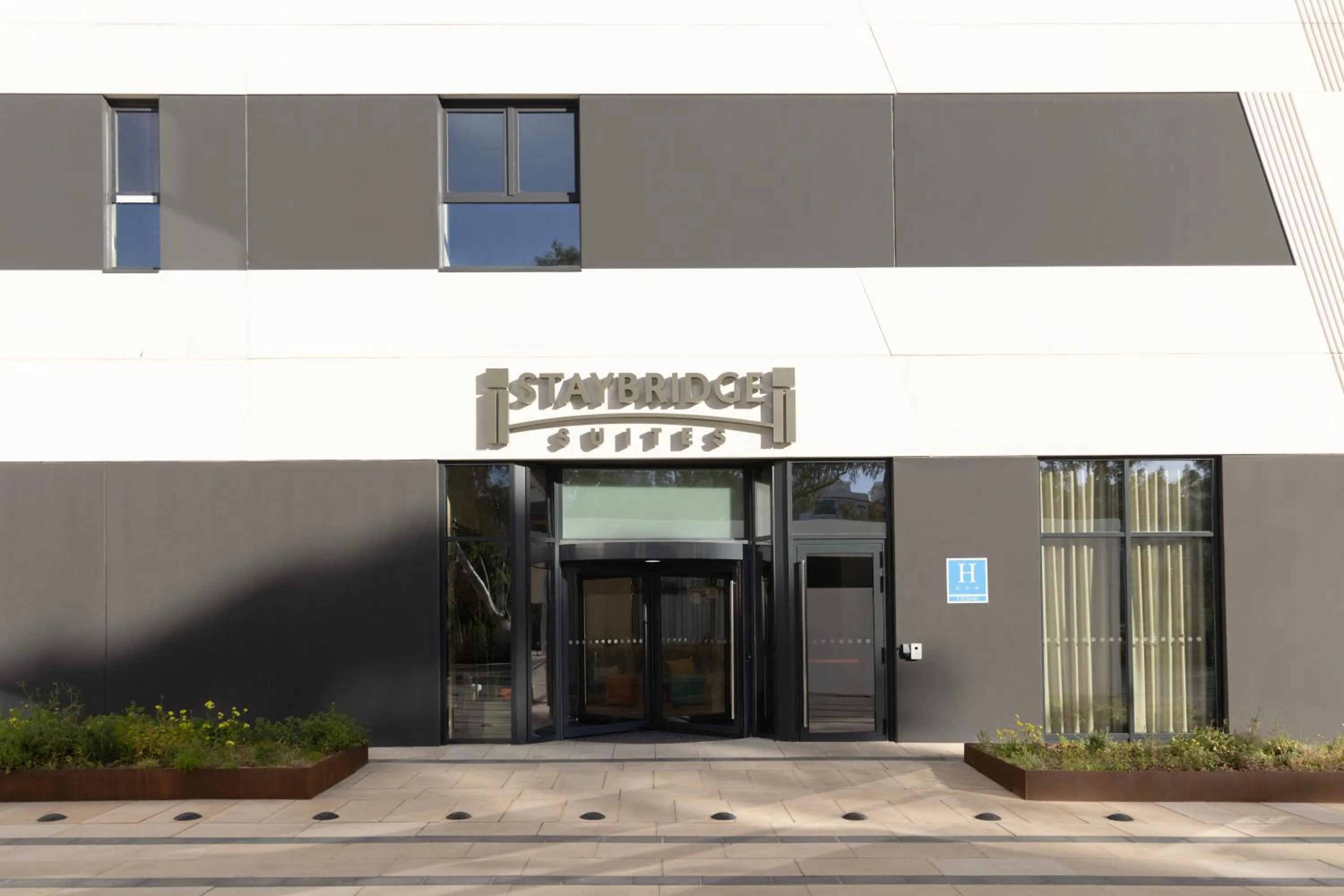 Facade/entrance in Staybridge Suites & Apartments Malaga by IHG