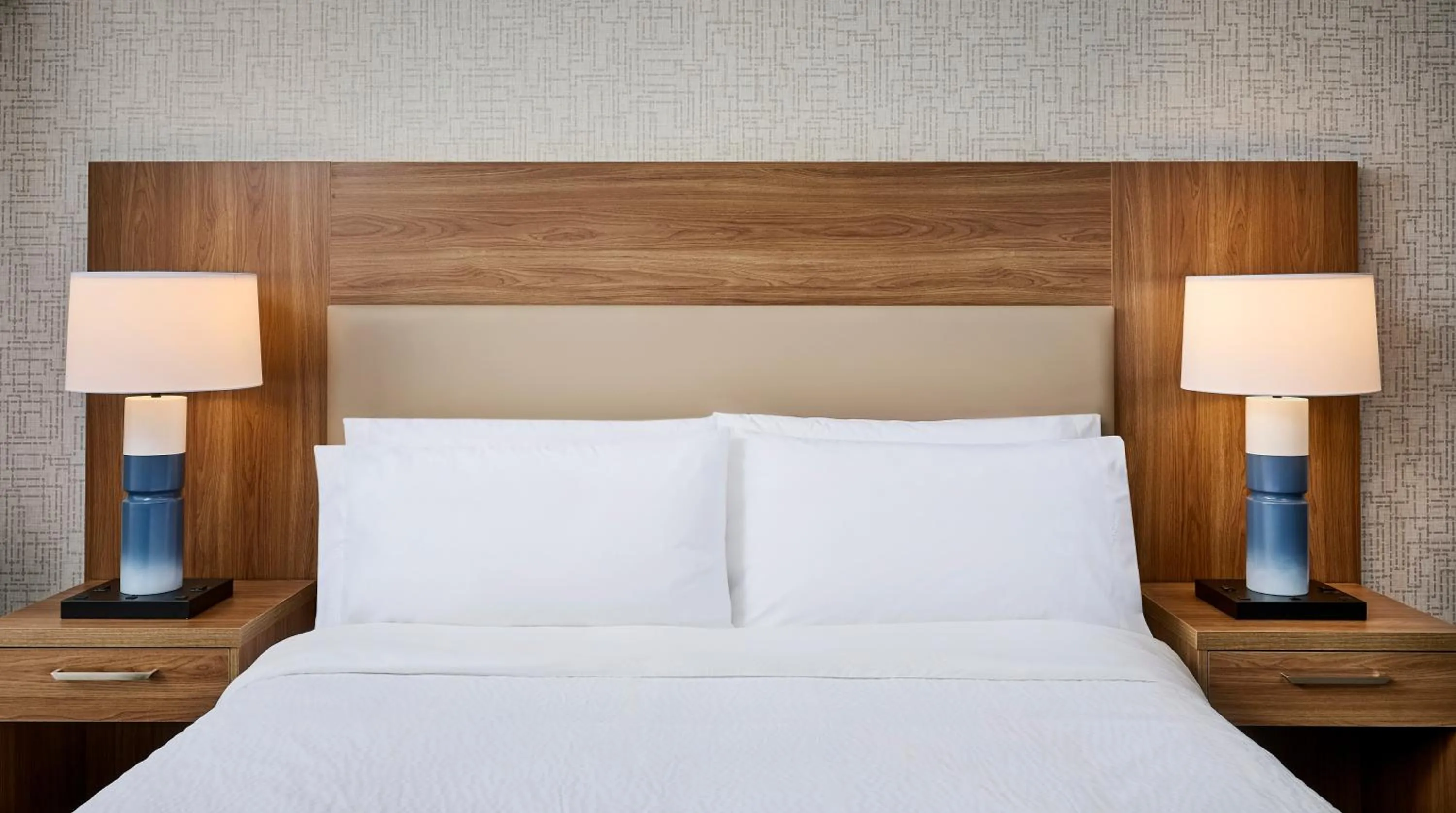 Bed in Candlewood Suites Burlington Conference Centre by IHG