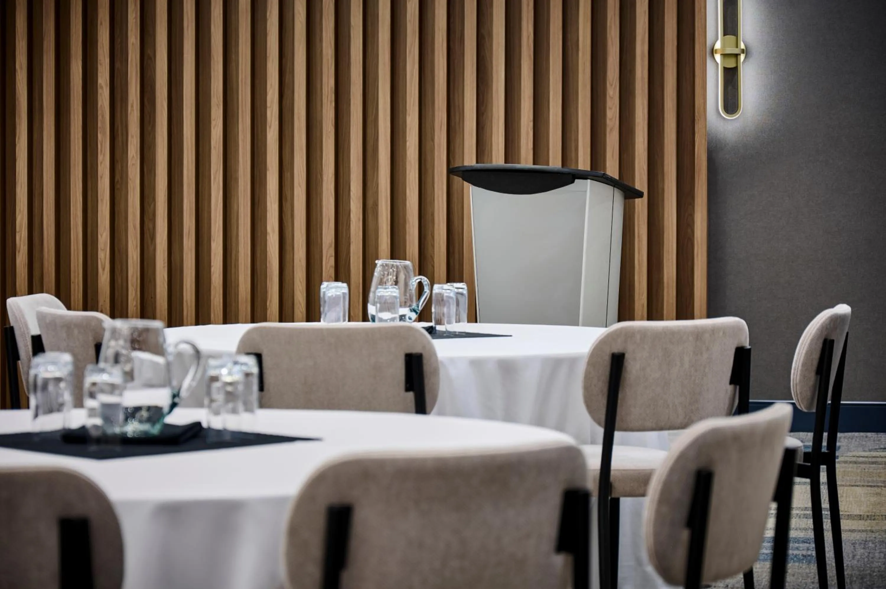 Banquet/Function facilities in Candlewood Suites Burlington Conference Centre by IHG