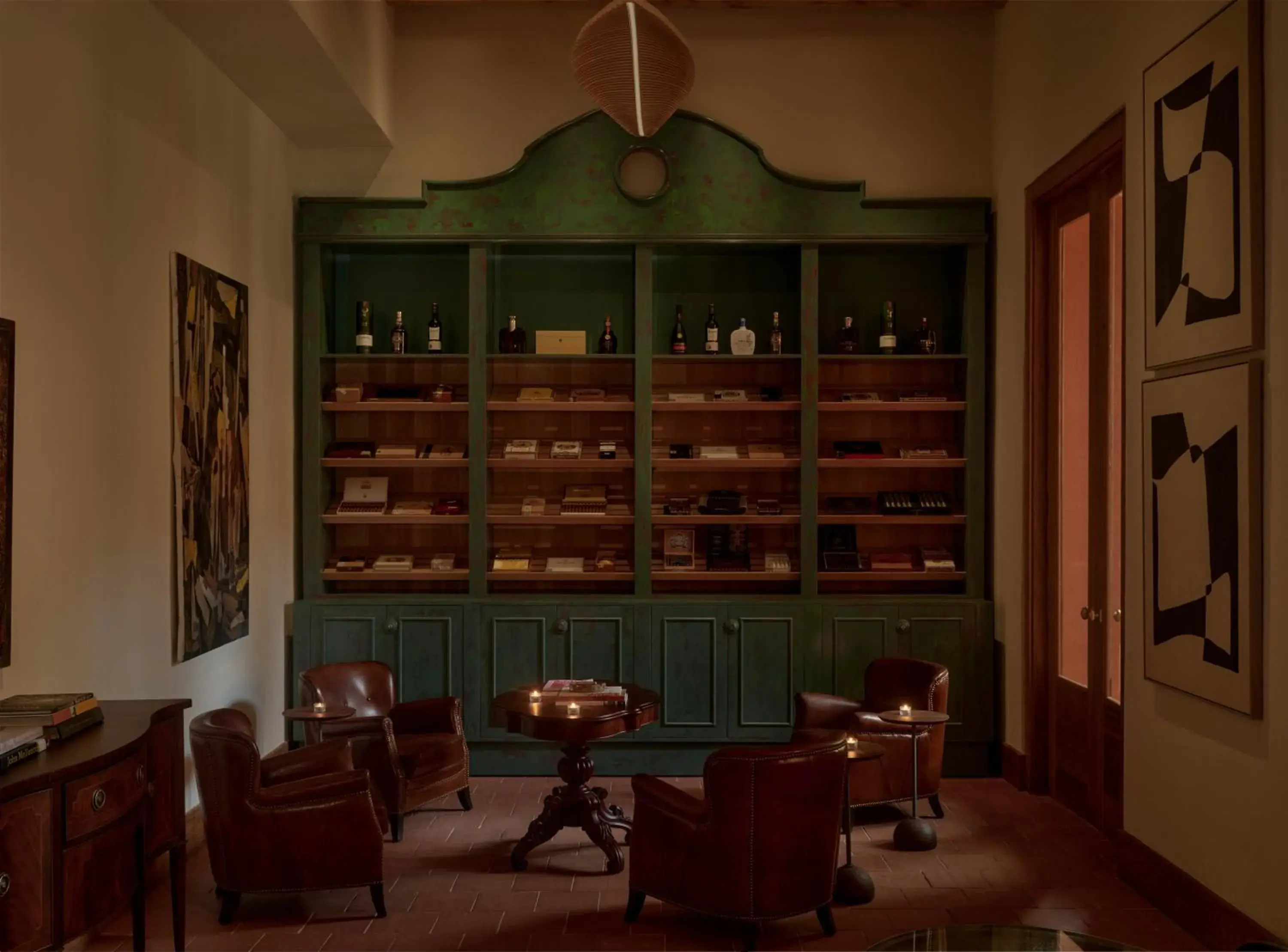 Lounge or bar in Kimpton Las Mercedes by IHG Lounge or bar in Kimpton Las Mercedes by IHG