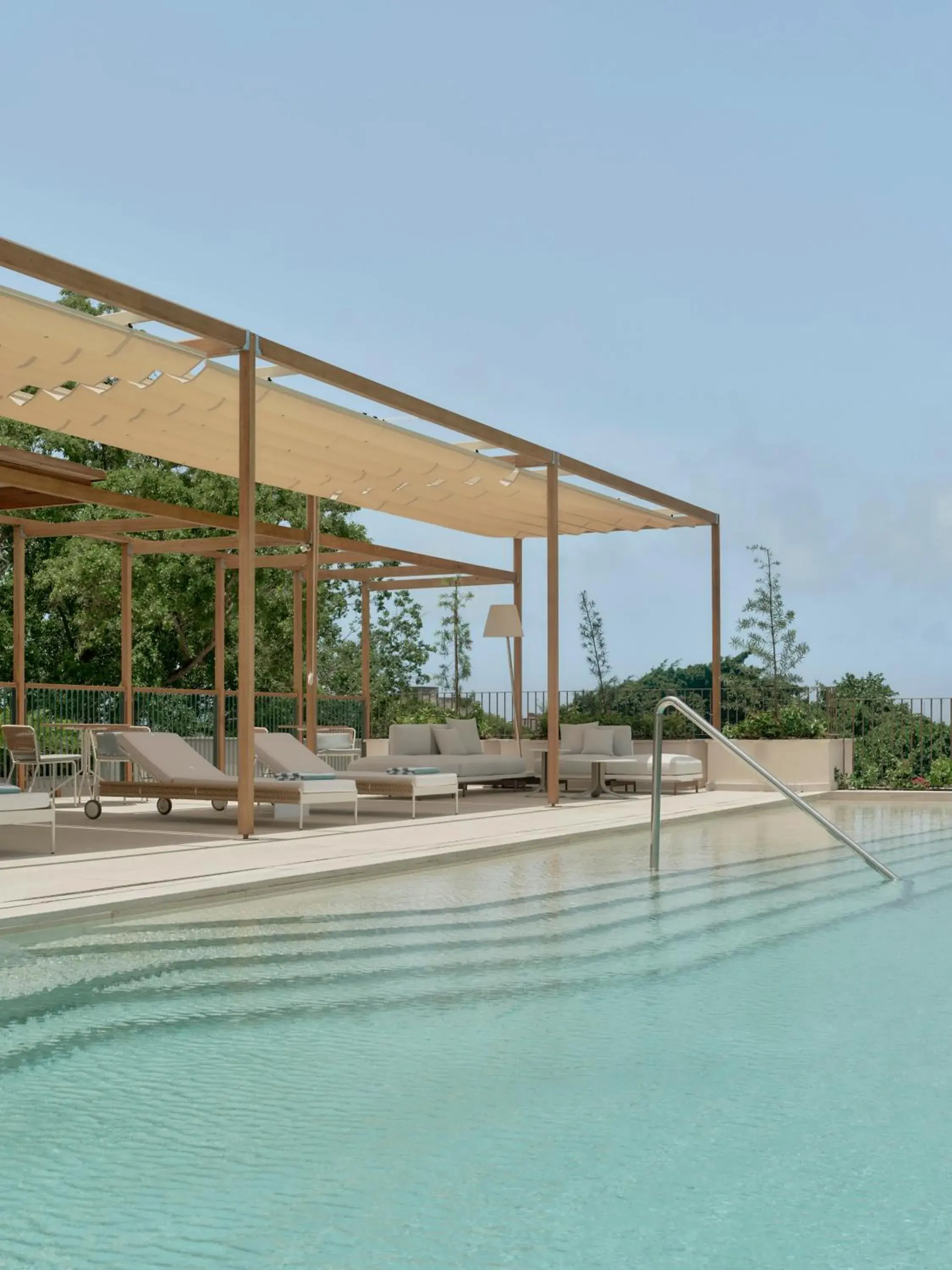 Swimming pool in Kimpton Las Mercedes by IHG Swimming pool in Kimpton Las Mercedes by IHG