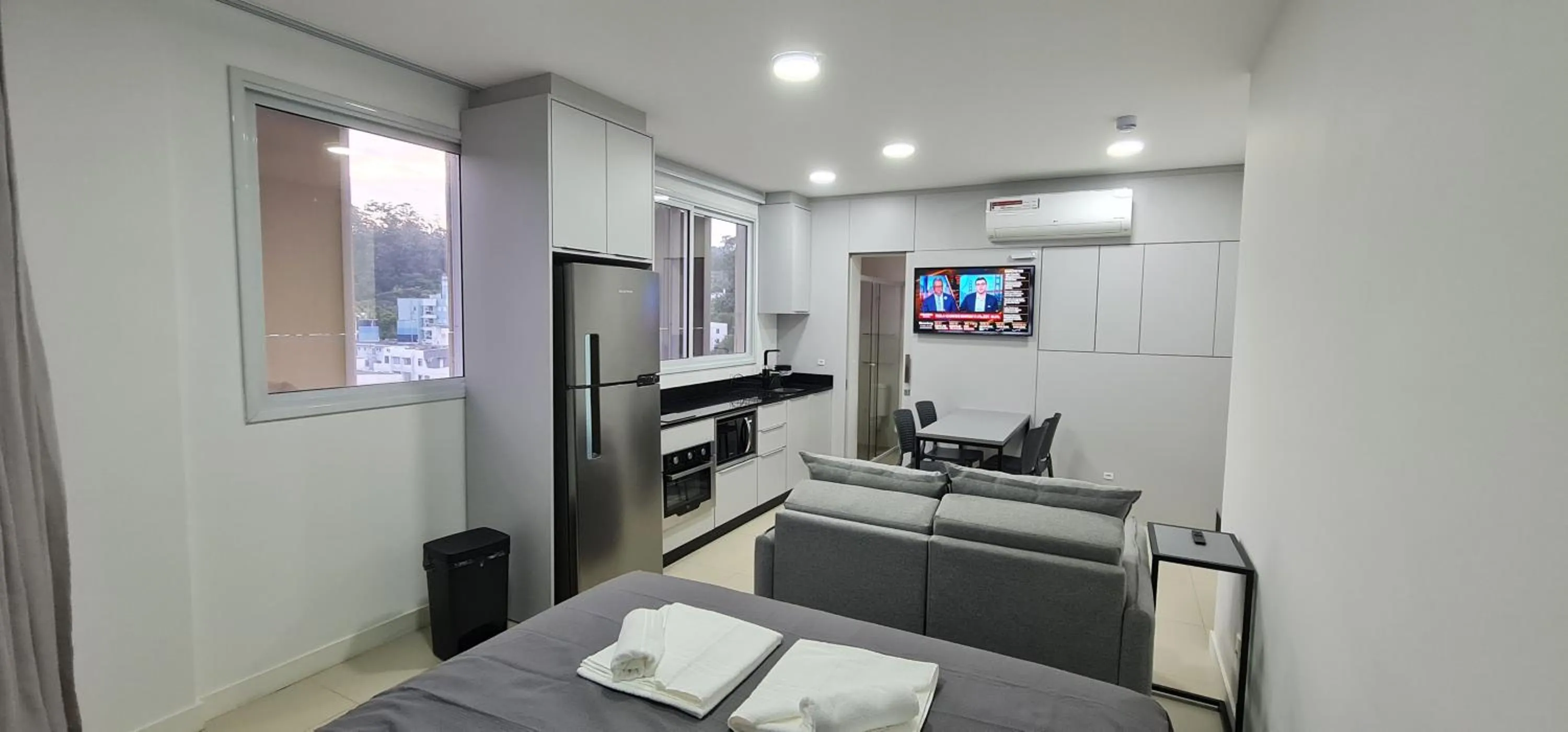 Photo of the whole room, Bed in AZZA Smart Stay