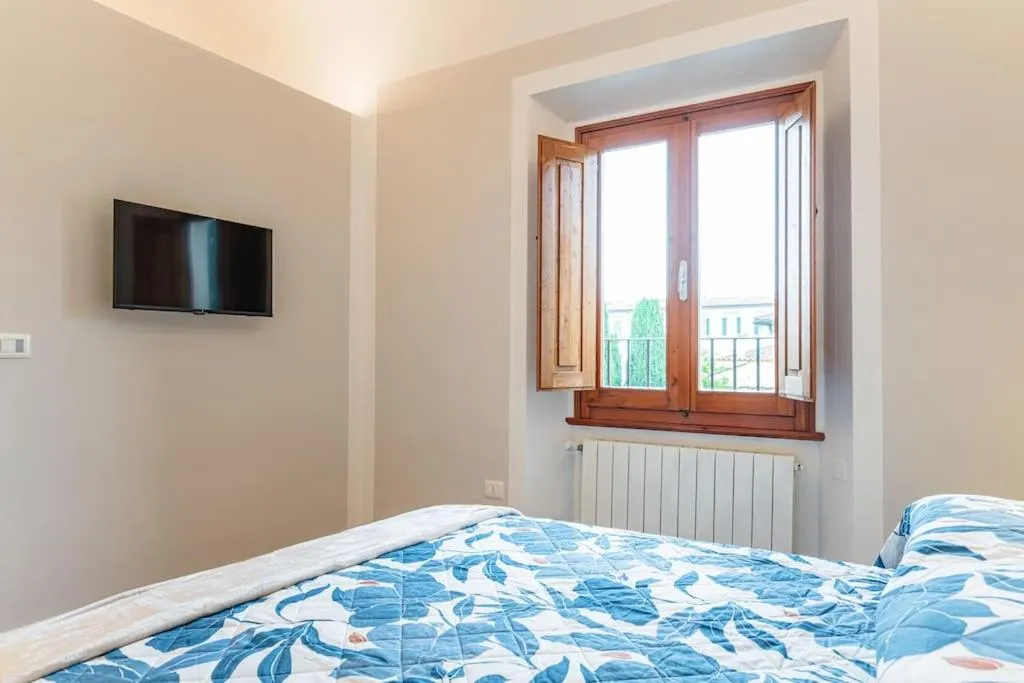 Bed in Florence Oltrarno Relax