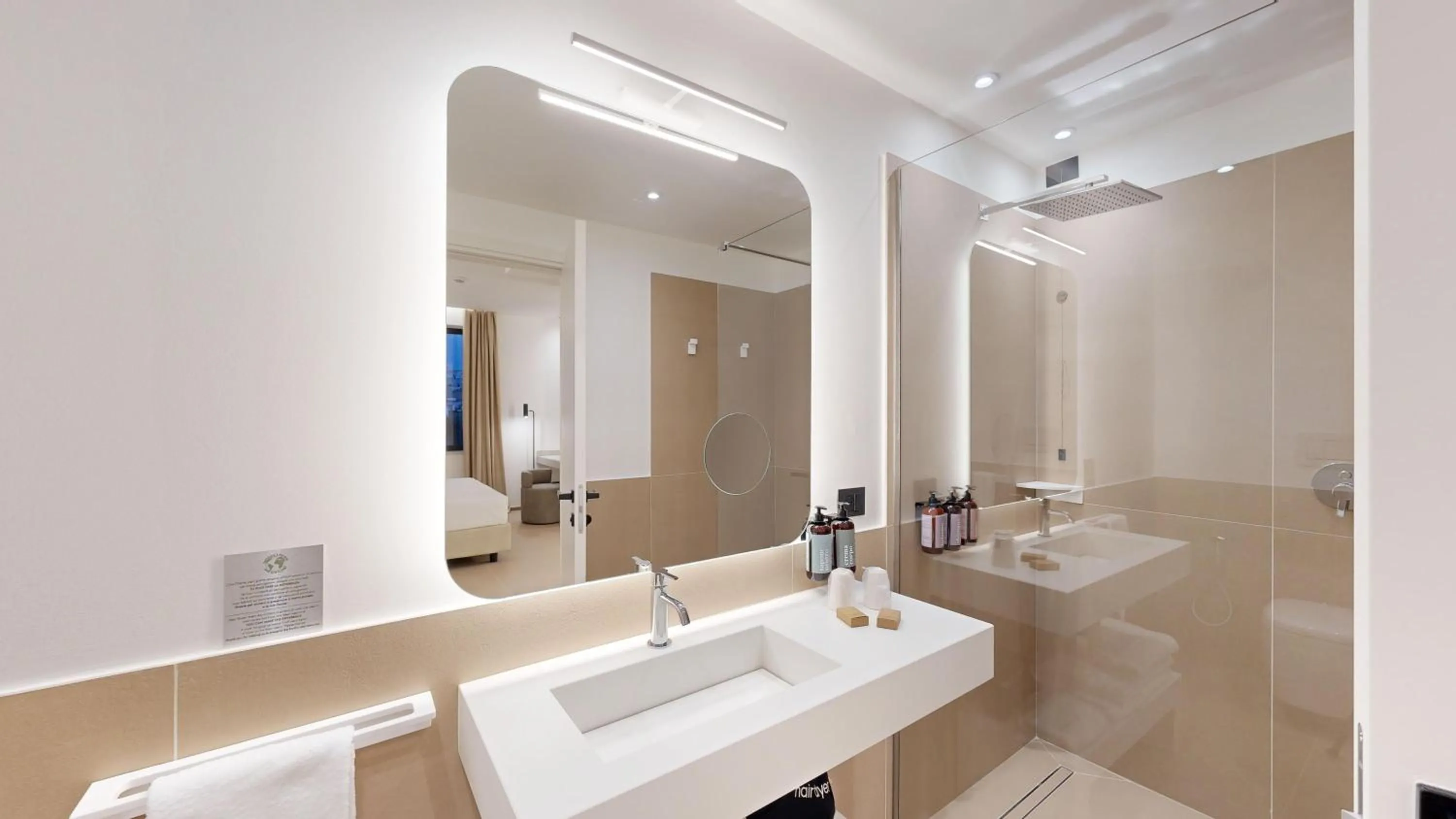 Bathroom in PRIMO OSTUNI HOTEL