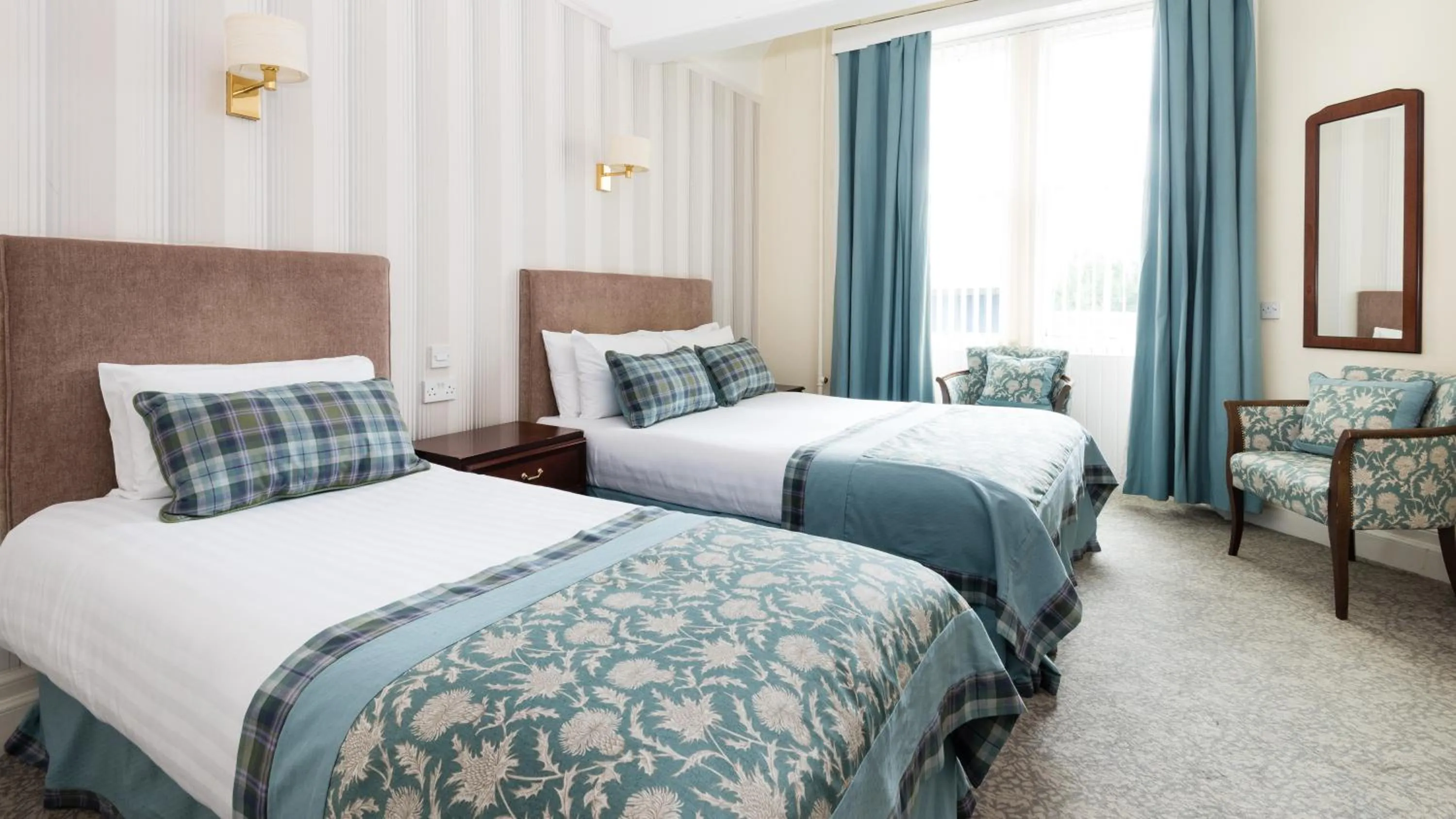 Bedroom, Bed in Fisher's Hotel