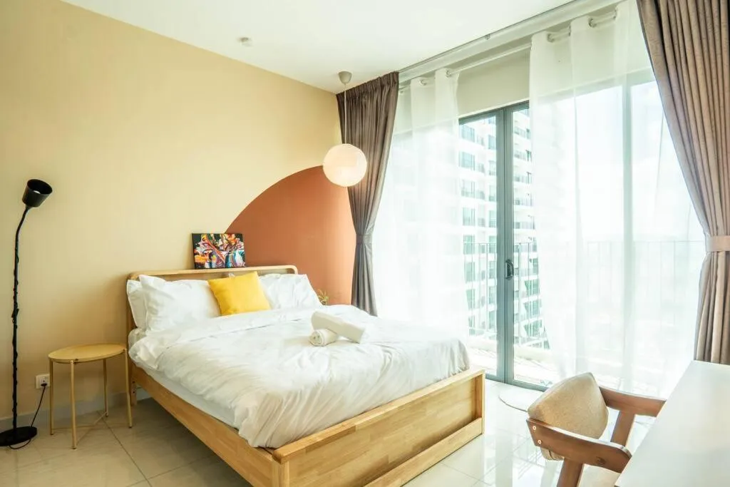 Bed in Datum Jelatek Residence by Airhost