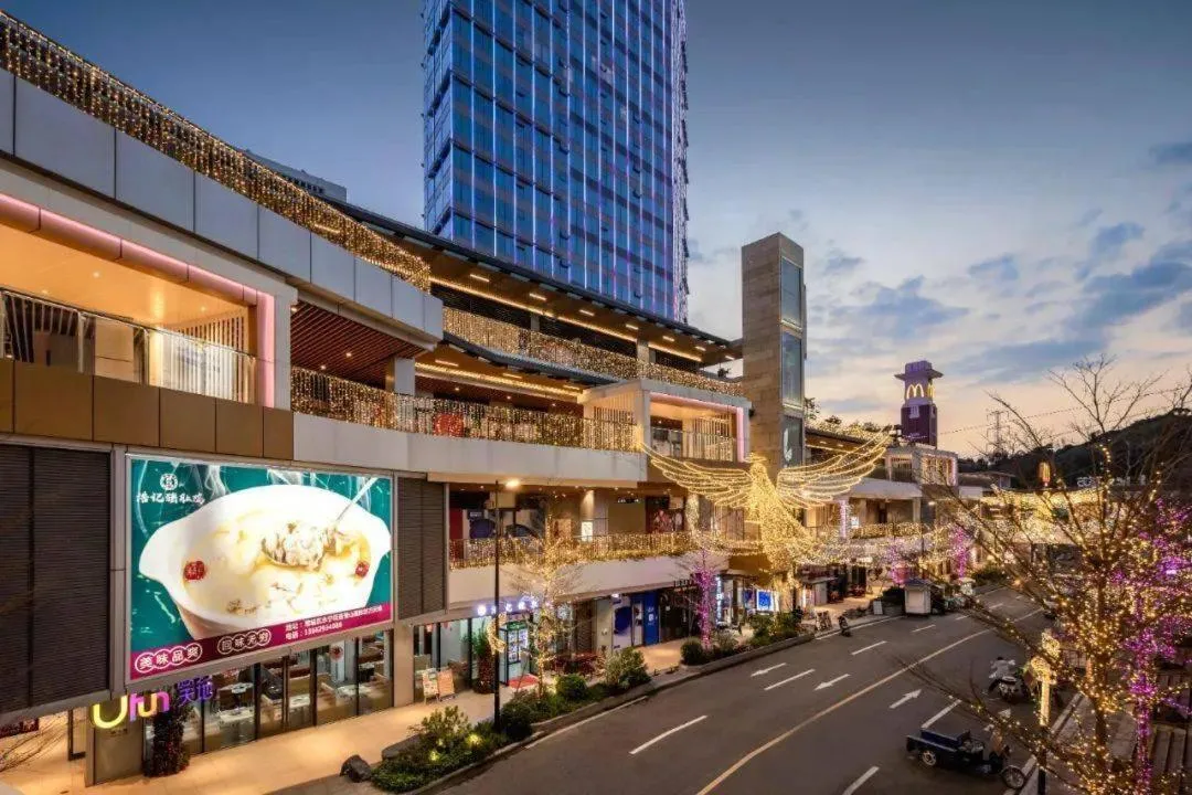 Serveyou International Apartment Hotel - Free Airport Pickup & Free Canton Fair shuttle & Paid City Tour