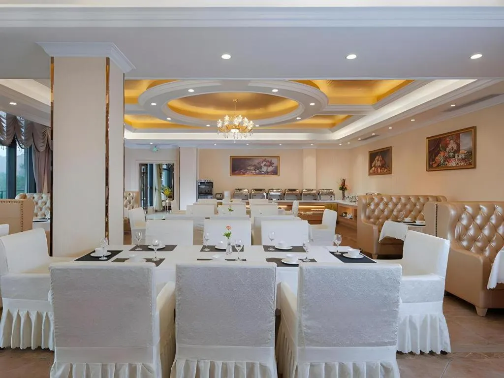 Vienna Hotel Chongqing Yongchuan High-Speed Railway Station Xinglong Lake