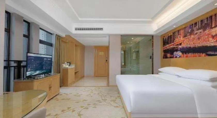 Bed in Vienna Hotel Chongqing Yongchuan High-Speed Railway Station Xinglong Lake