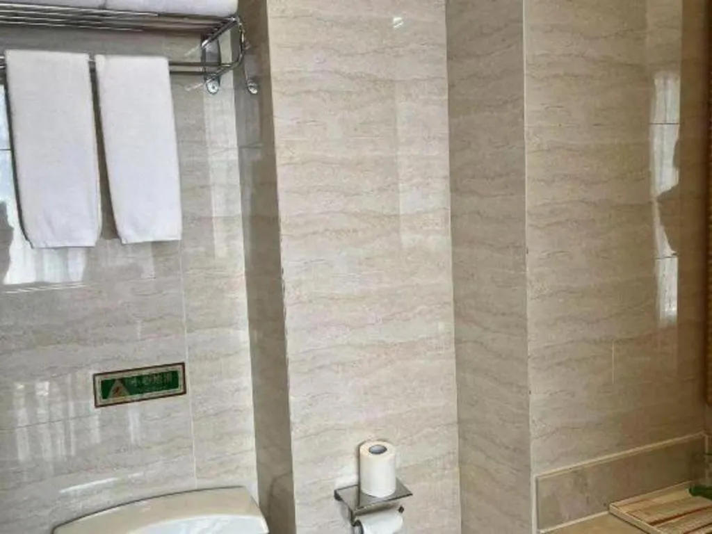 Vienna Hotel Chongqing Yongchuan High-Speed Railway Station Xinglong Lake