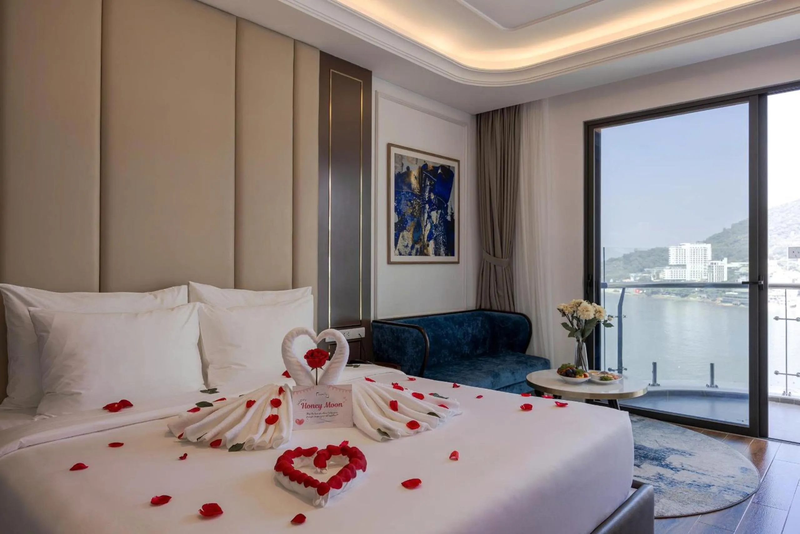 Bed in OYSTER BAY HOTEL VUNG TAU