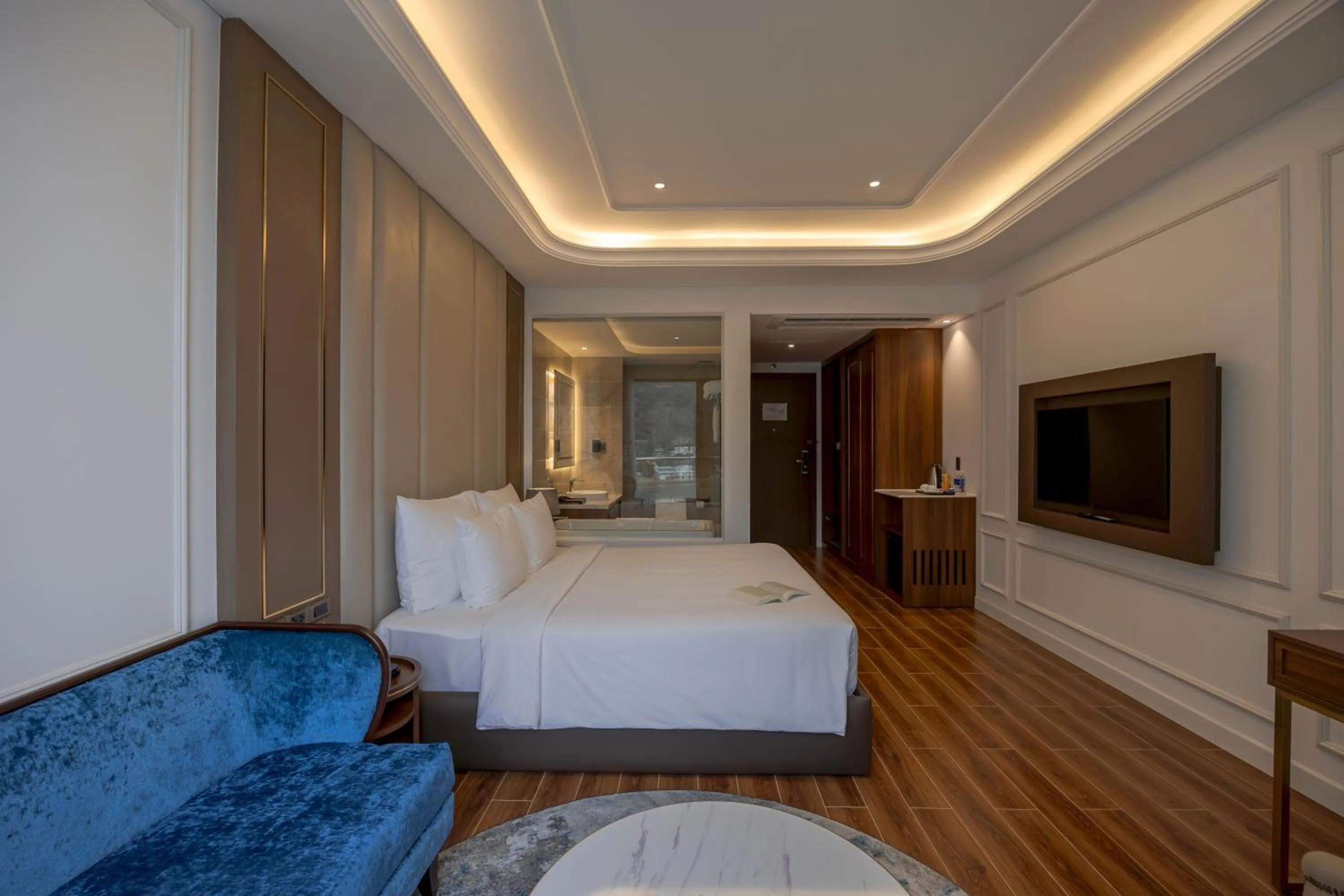 Bed in OYSTER BAY HOTEL VUNG TAU