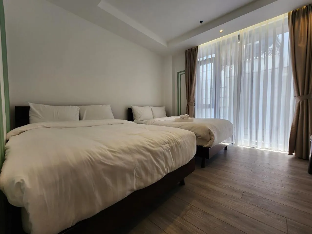 Bed in LHASA HOTEL - Central hotel in Dalat