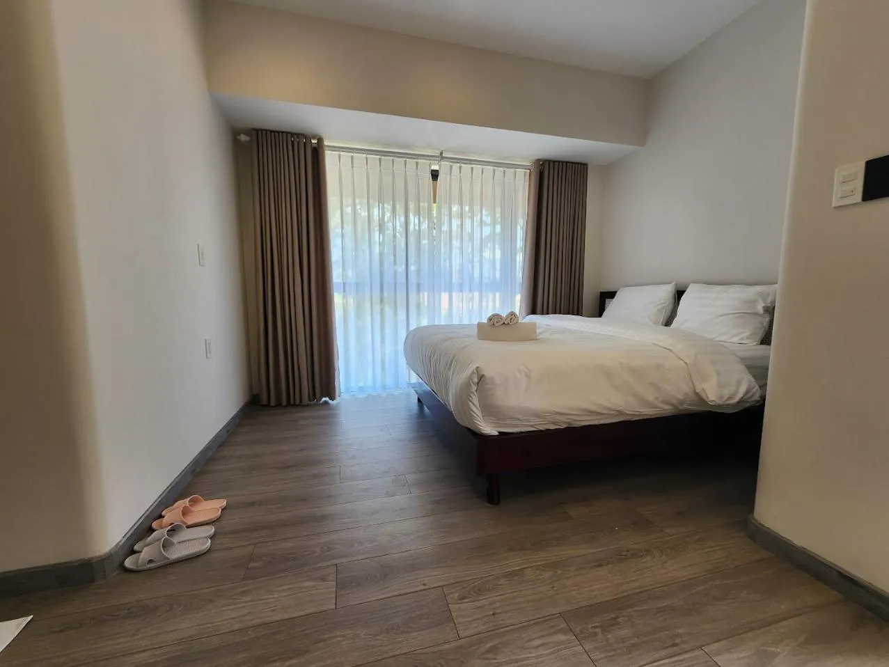 Bed in LHASA HOTEL - Central hotel in Dalat