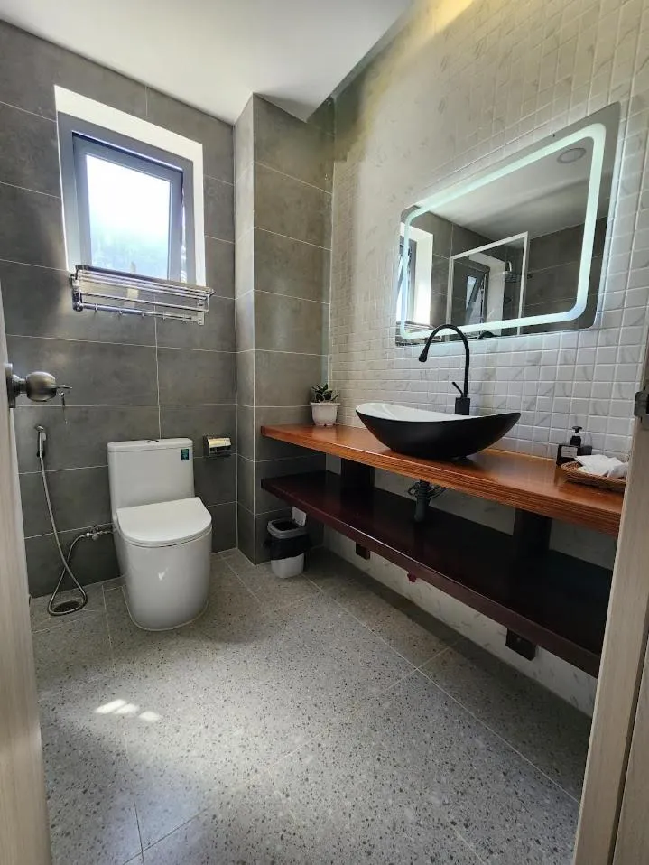 Toilet in LHASA HOTEL - Central hotel in Dalat