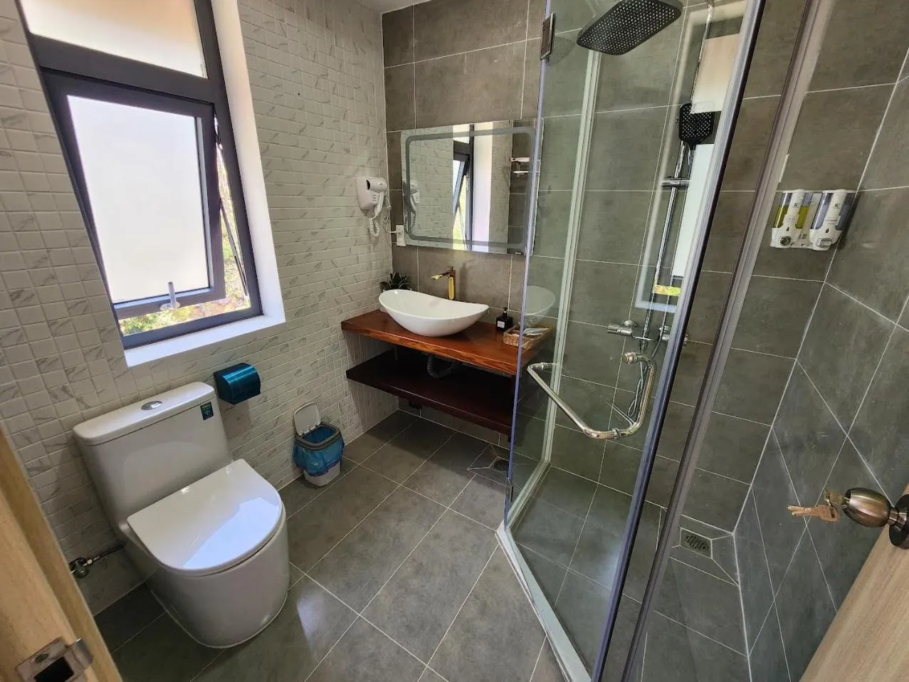 Shower in LHASA HOTEL - Central hotel in Dalat