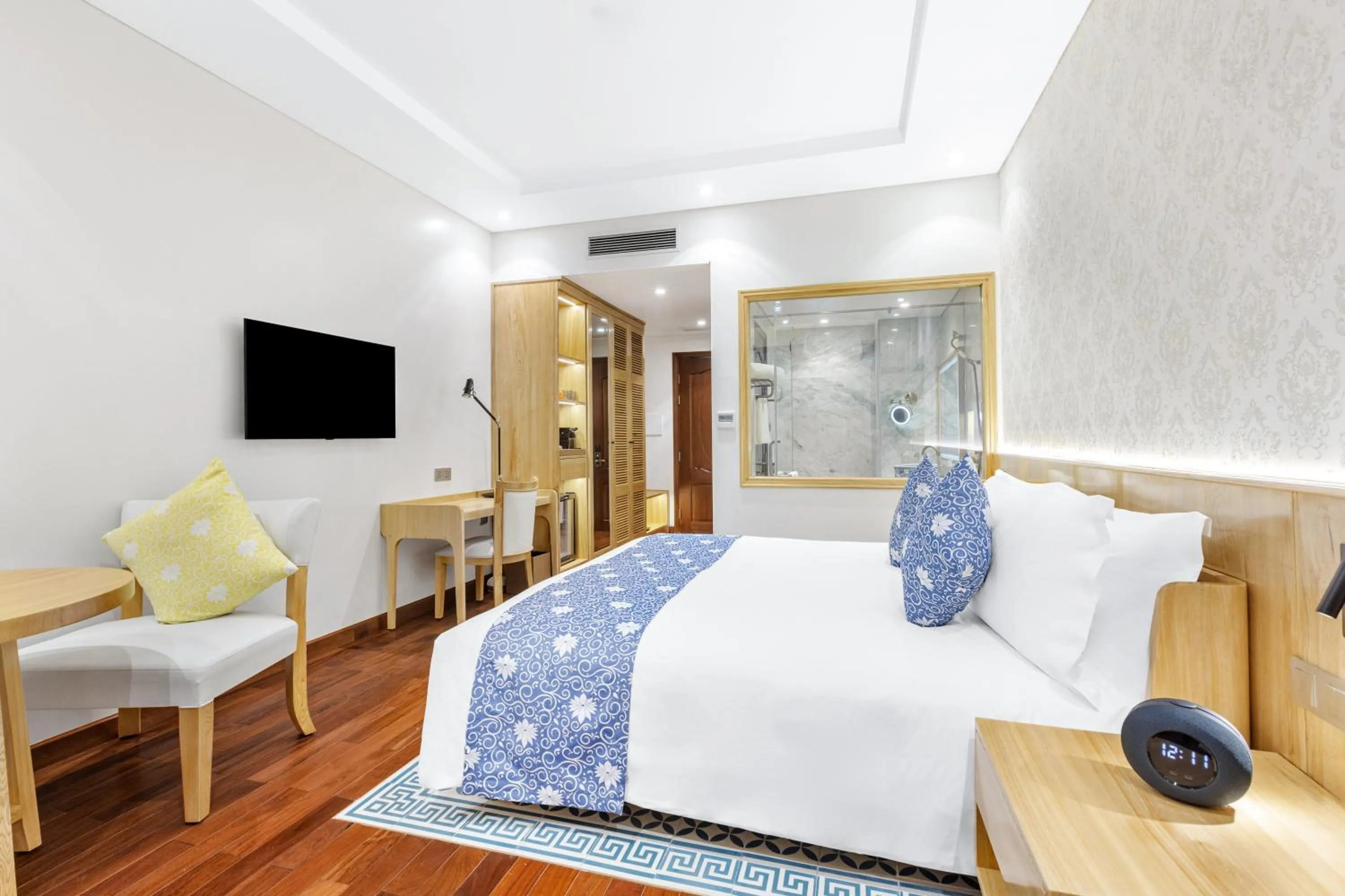 Communal lounge/ TV room, Bed in Wafaifo Resort Hoi An