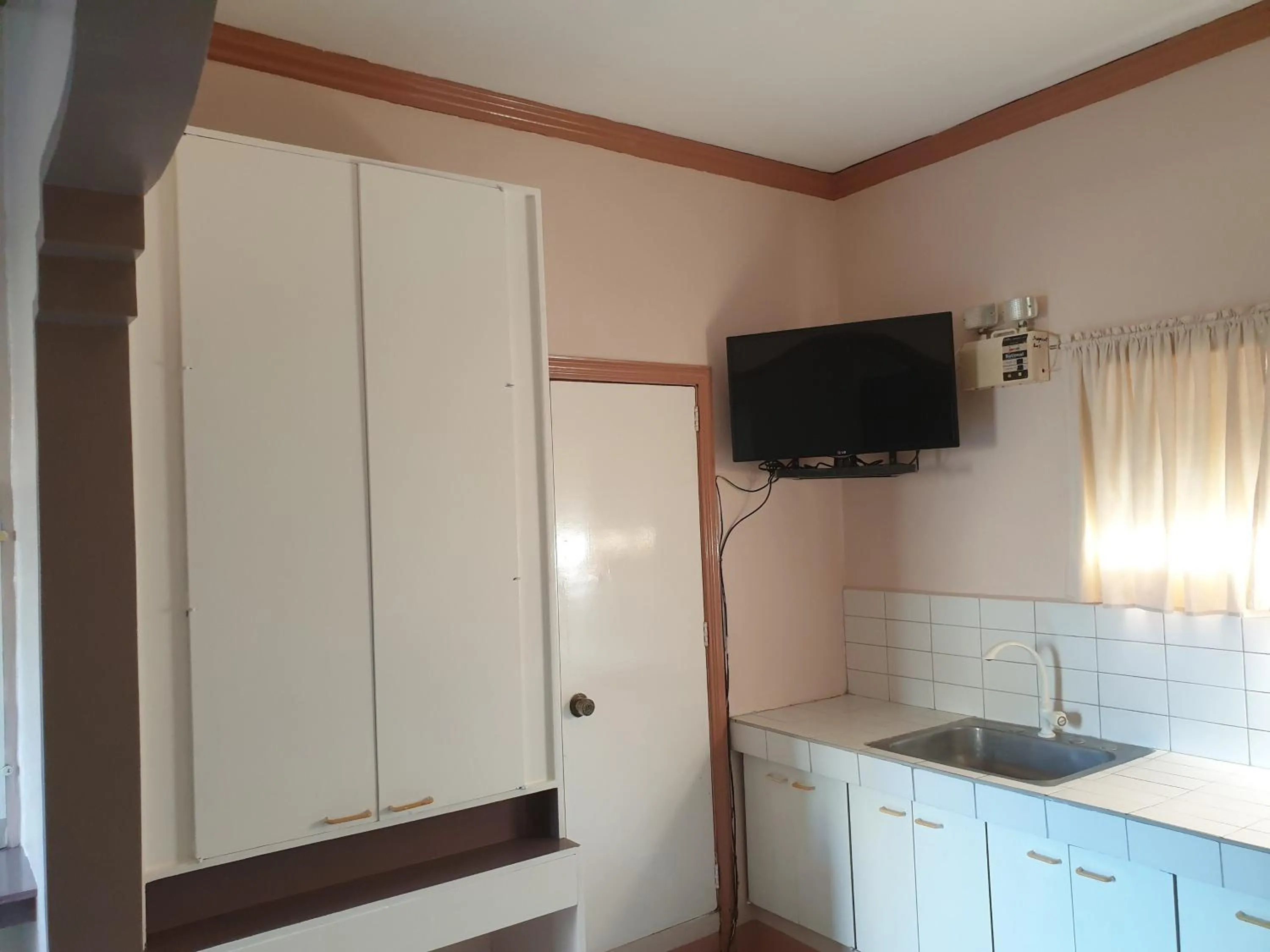 Bedroom in Mayon View Garden Apartelle Sa Bukid