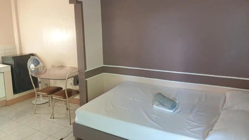 Bedroom in Mayon View Garden Apartelle Sa Bukid