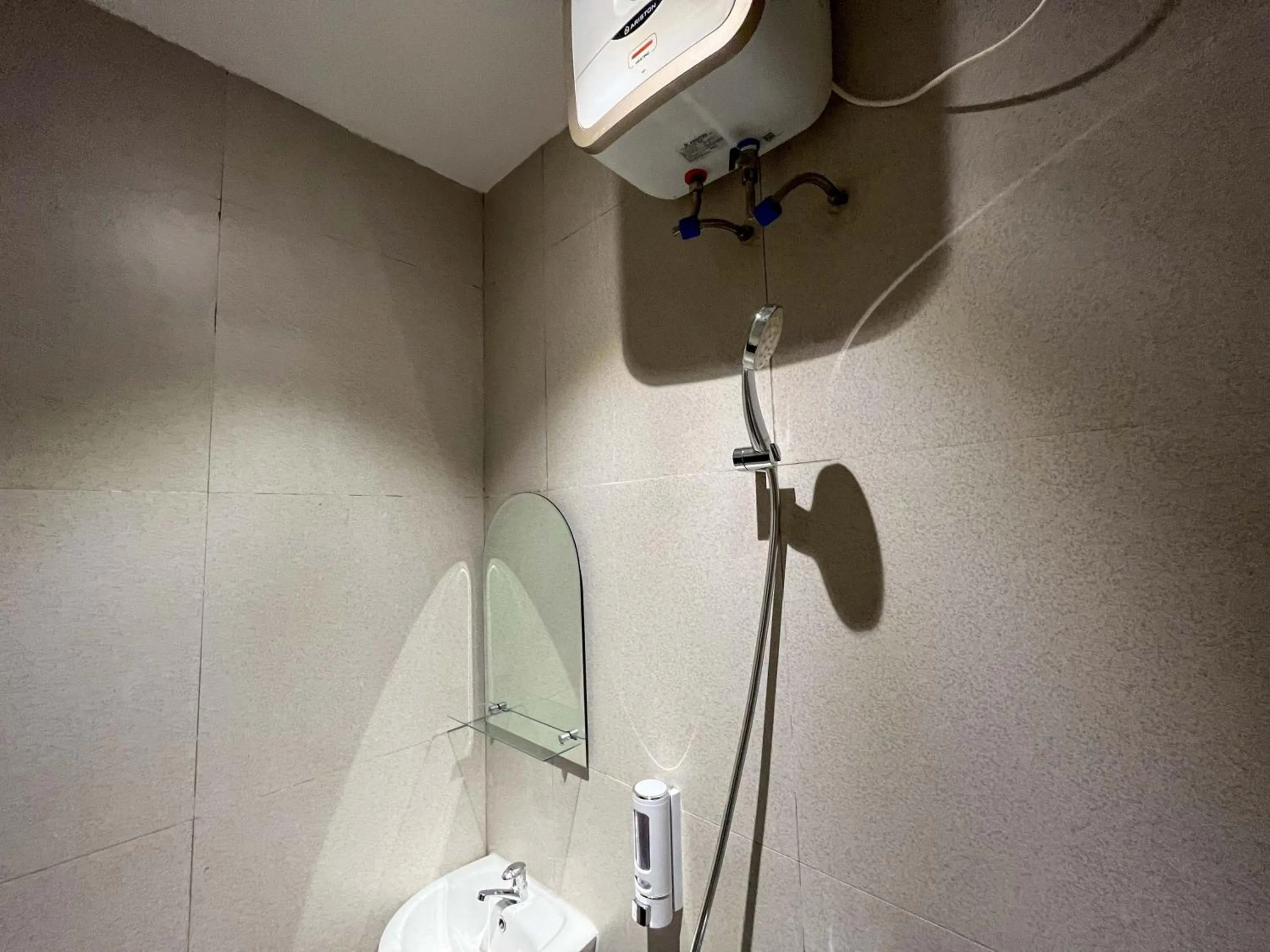 Bathroom in SANS Hotel Premiere Majapahit Semarang