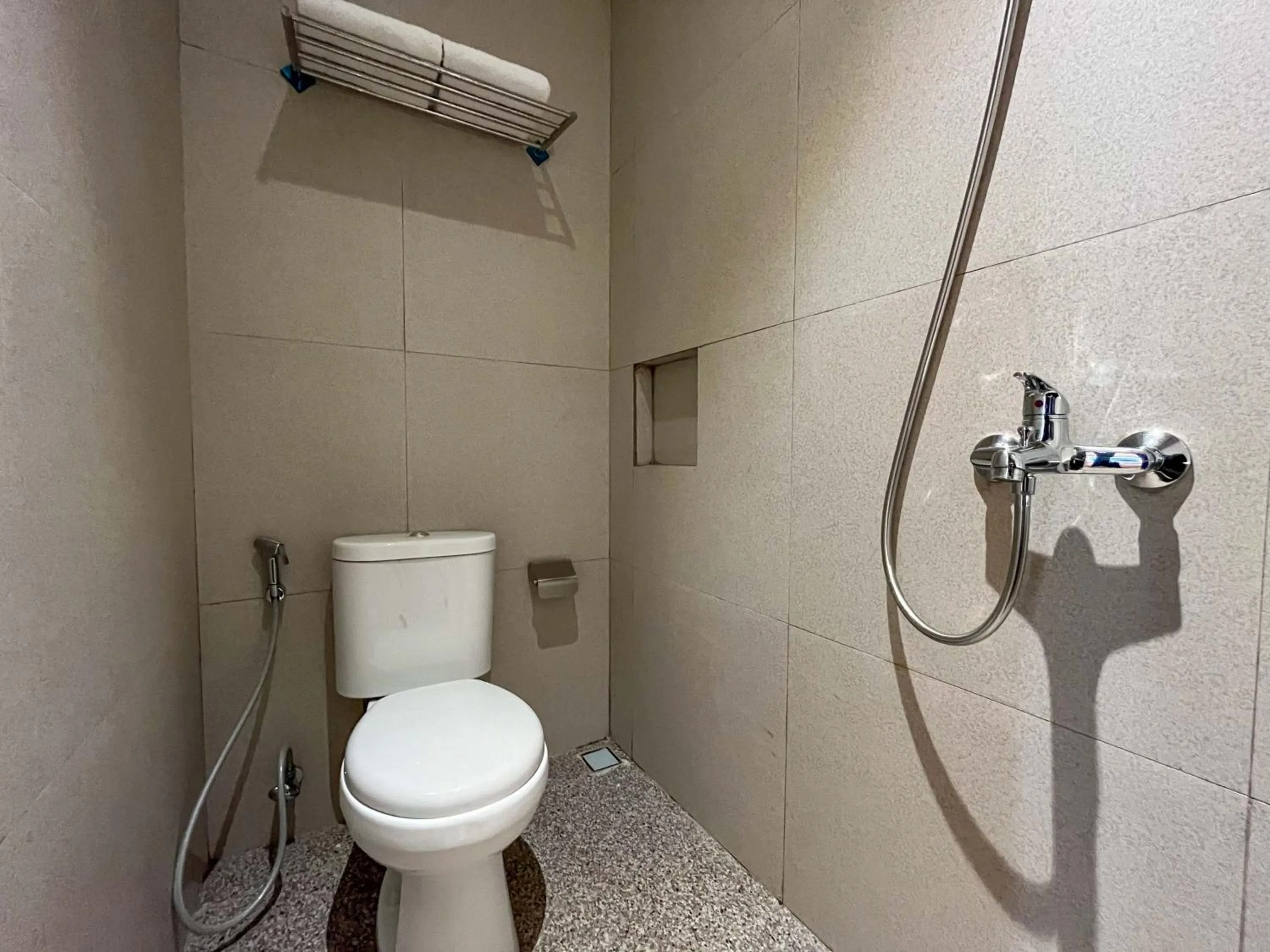 Bathroom in SANS Hotel Premiere Majapahit Semarang