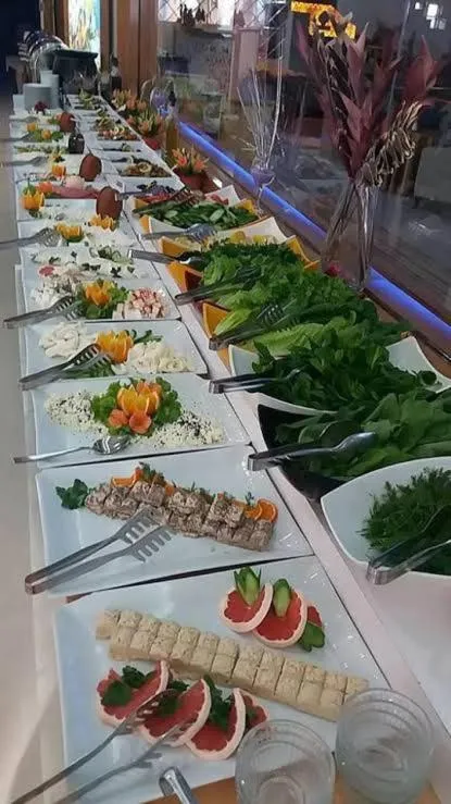 Restaurant/places to eat in Volley Hotel İzmir