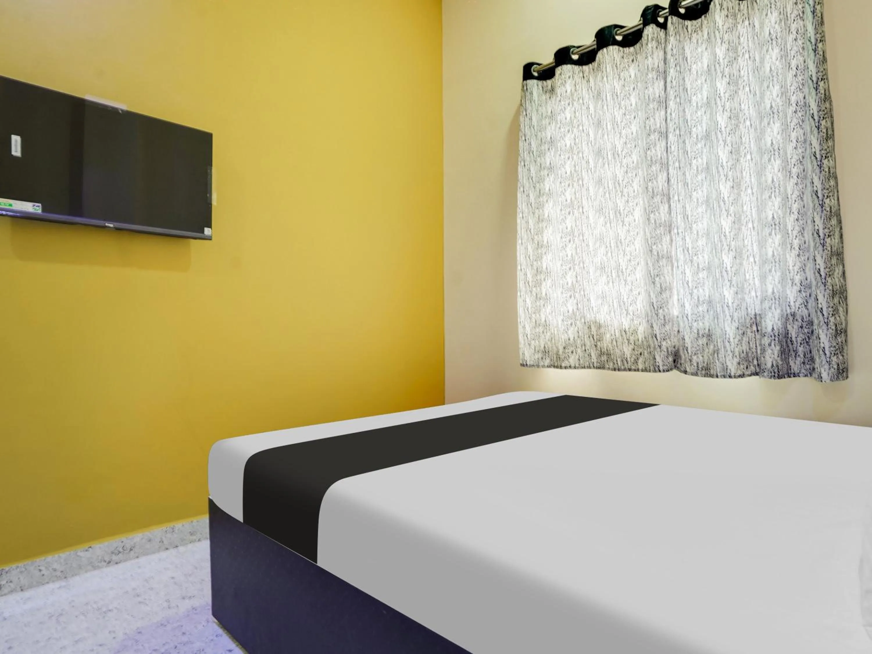 Bedroom, Bed in Hotel O RK 2