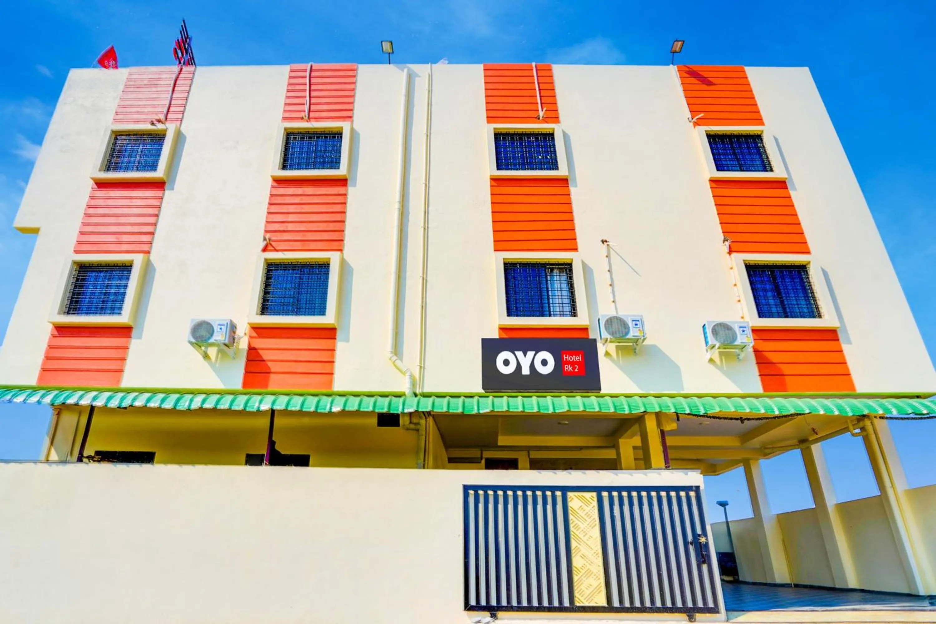 Facade/entrance in Hotel O RK 2