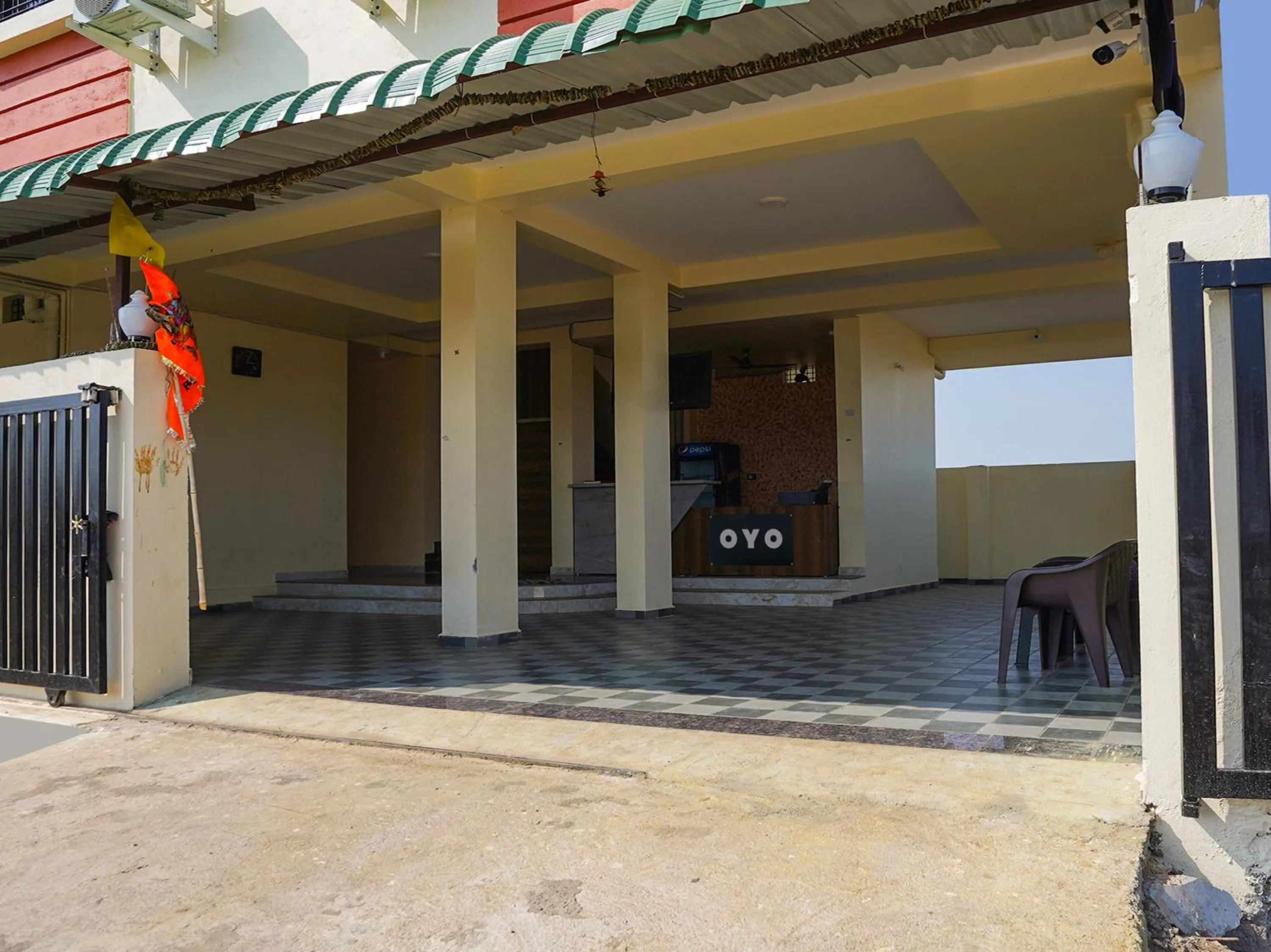 Facade/entrance in Hotel O RK