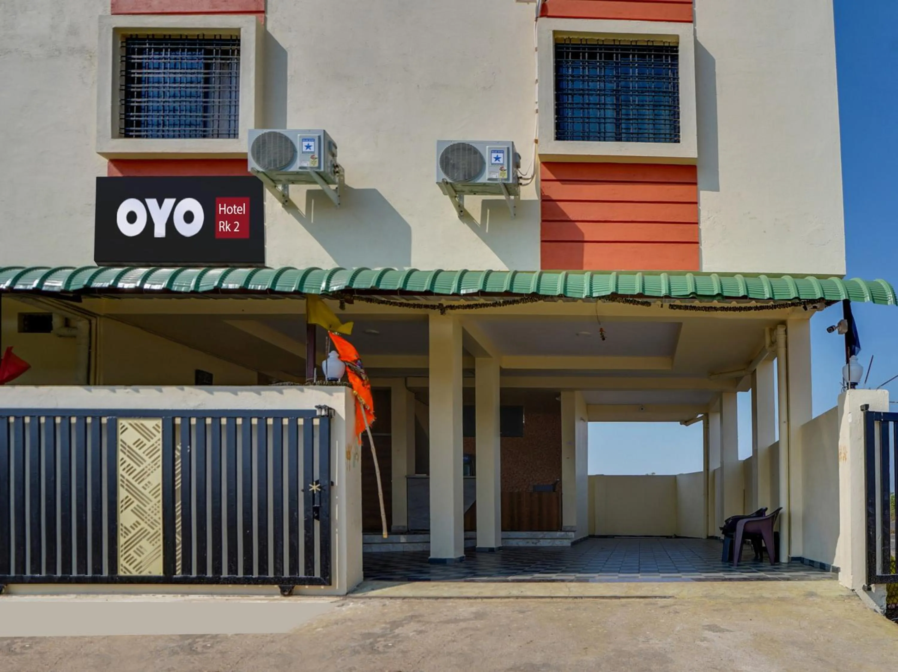 Facade/entrance in Hotel O RK