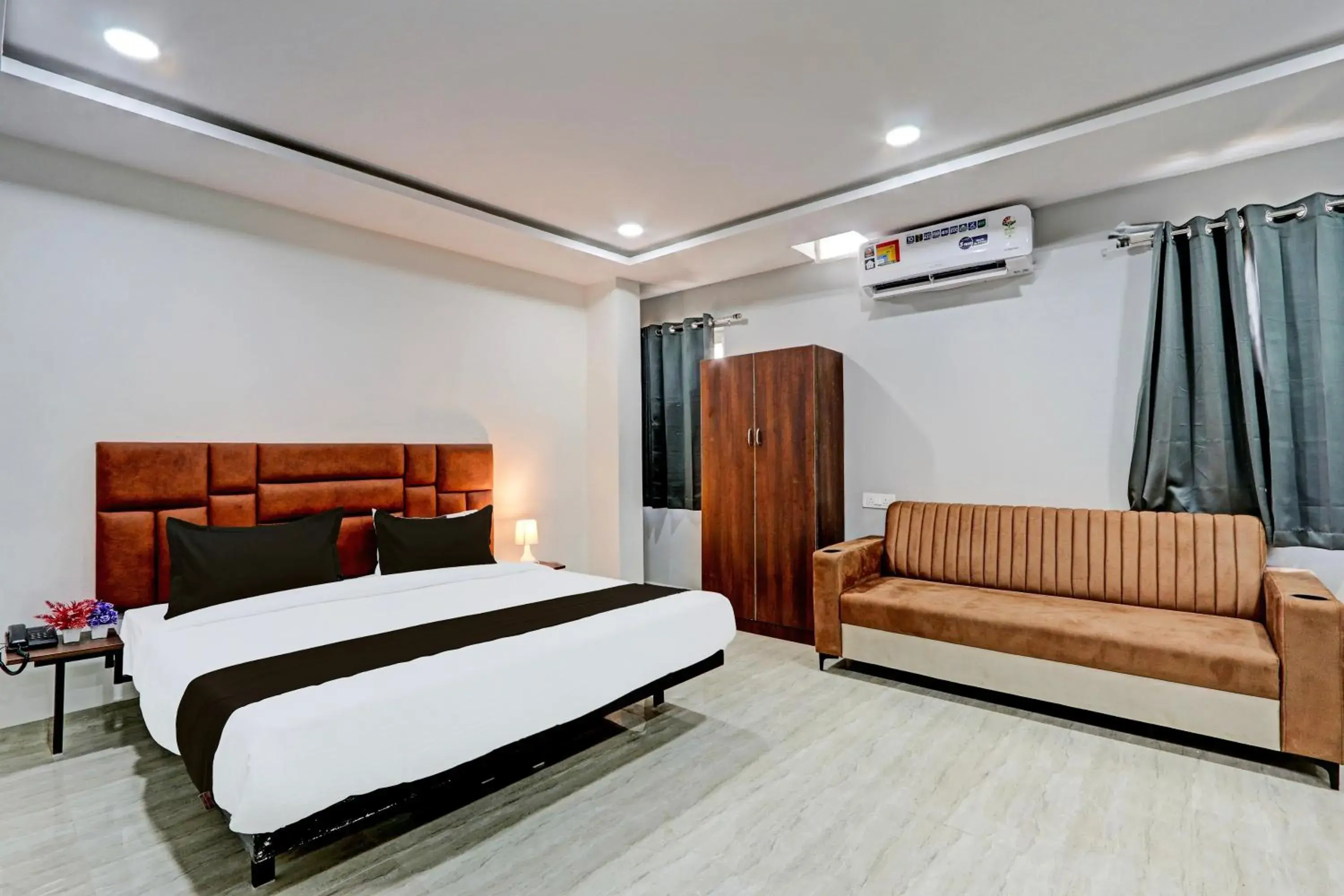 Hotel O Lavish Tranquil Hotel O Lavish Tranquil