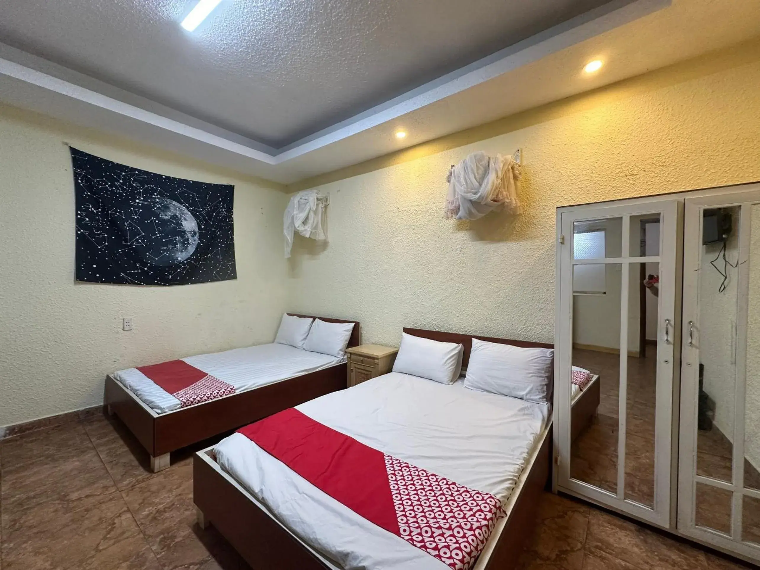 Bedroom, Bed in OYO 1232 Pòn Pon Hostel Bedroom, Bed in OYO 1232 Pòn Pon Hostel