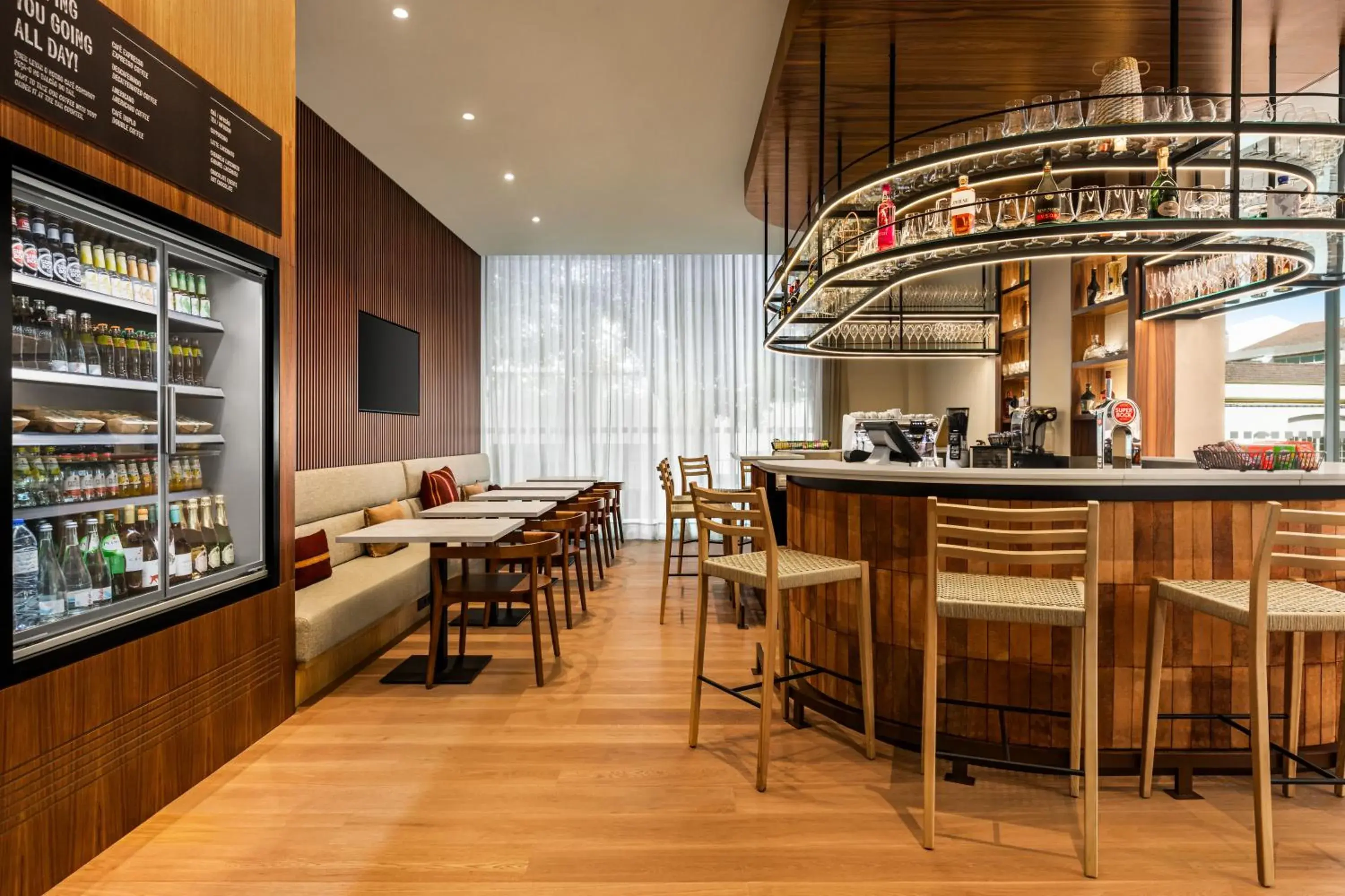 Lounge or bar in Holiday Inn Beja by IHG Lounge or bar in Holiday Inn Beja by IHG