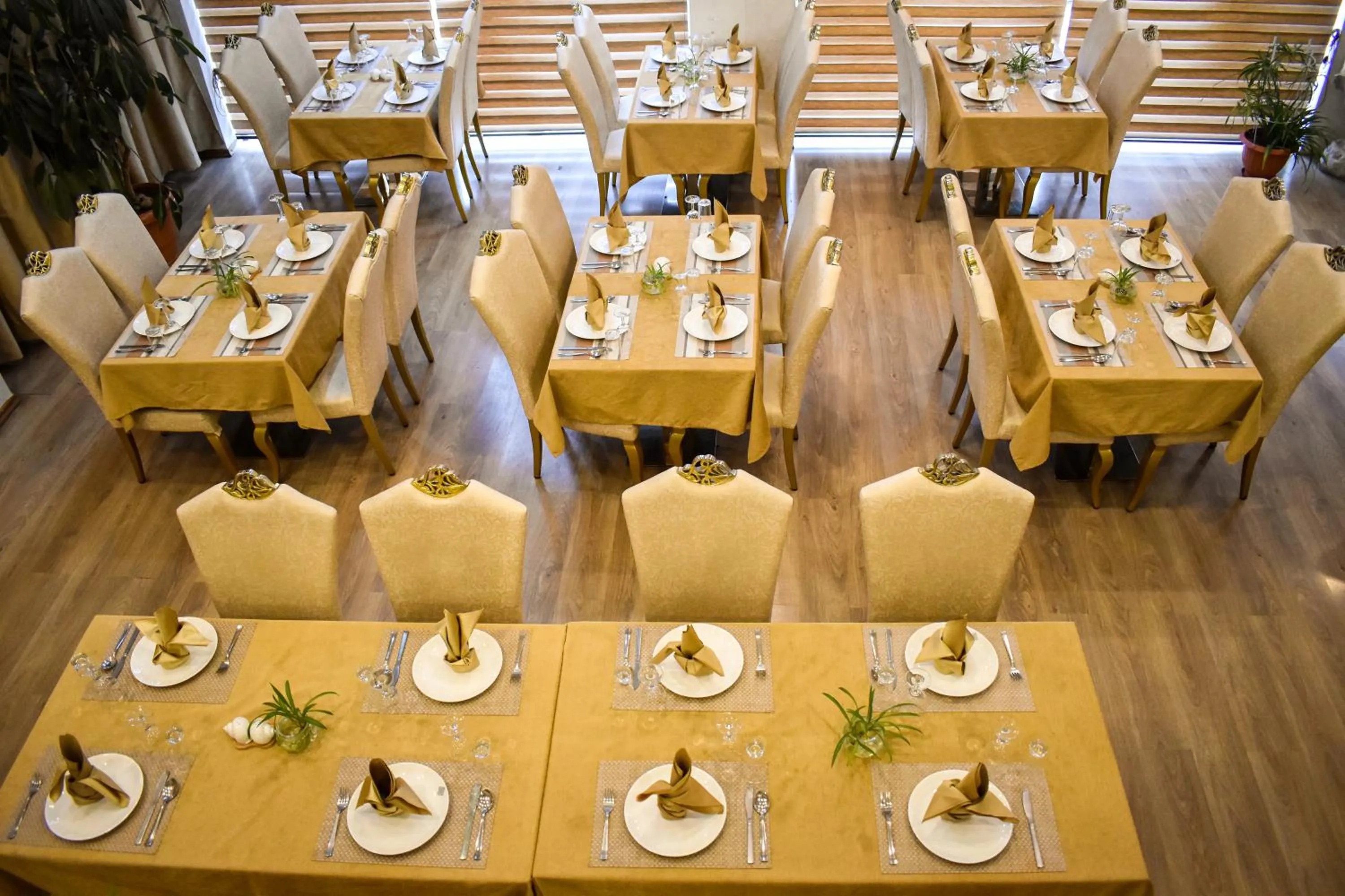 Restaurant/places to eat in 33 Soksoom Centre for Well-Being & Happinesss - Boutique Hotel