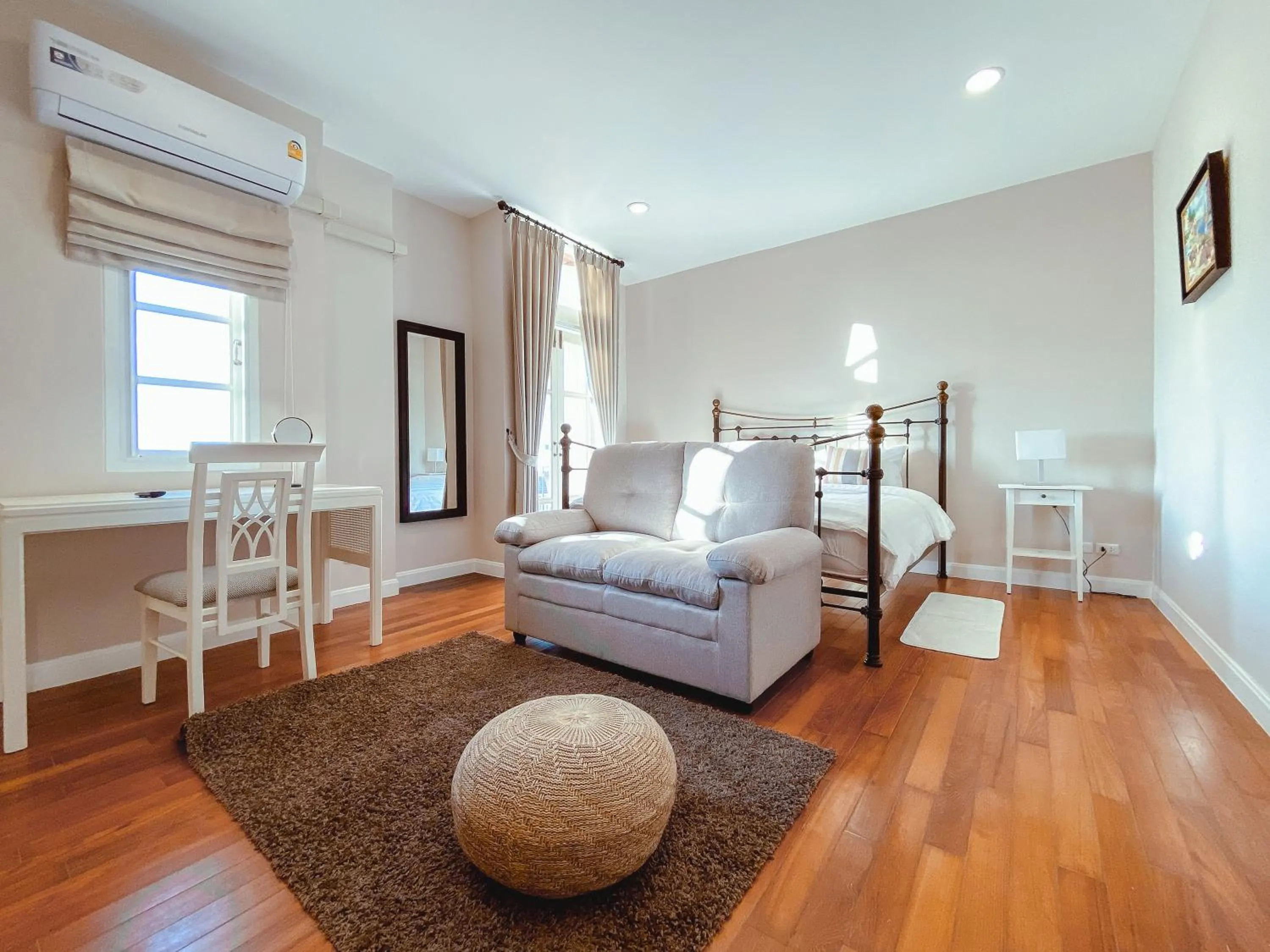 Bed in Villetta The Eyrie Khaoyai