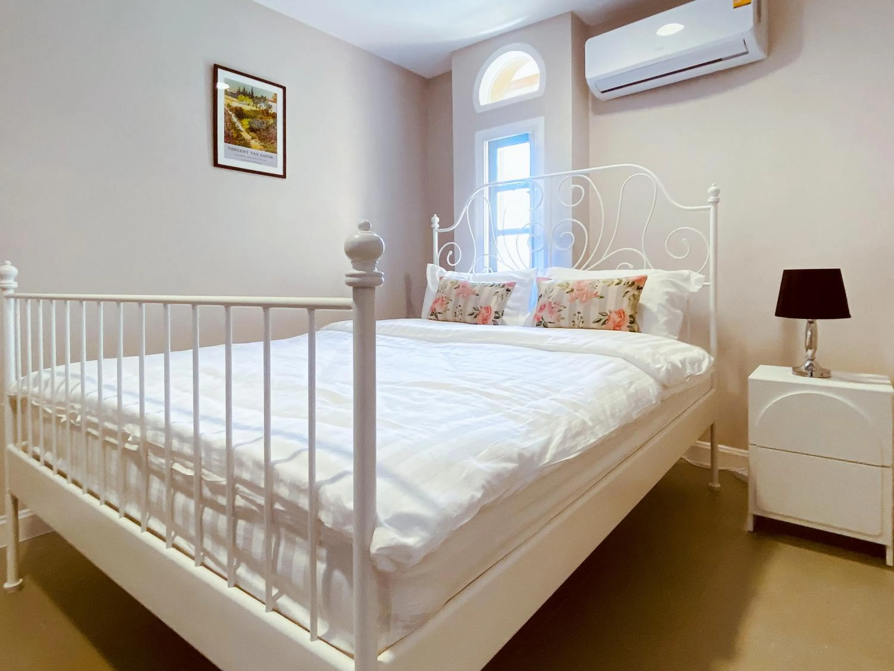 Bed in Villetta The Eyrie Khaoyai