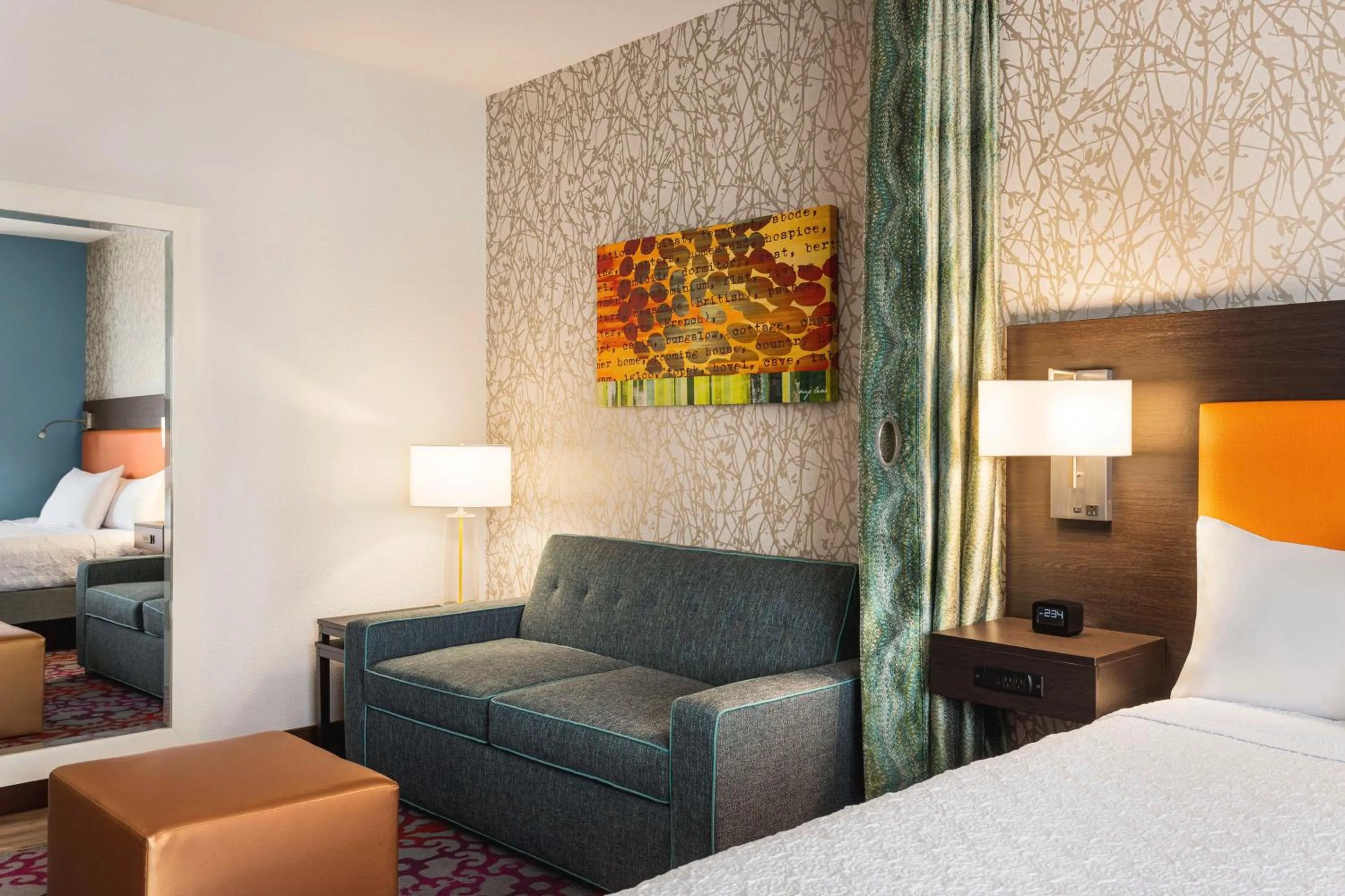 Bed in Home2 Suites by Hilton Albuquerque Downtown/University