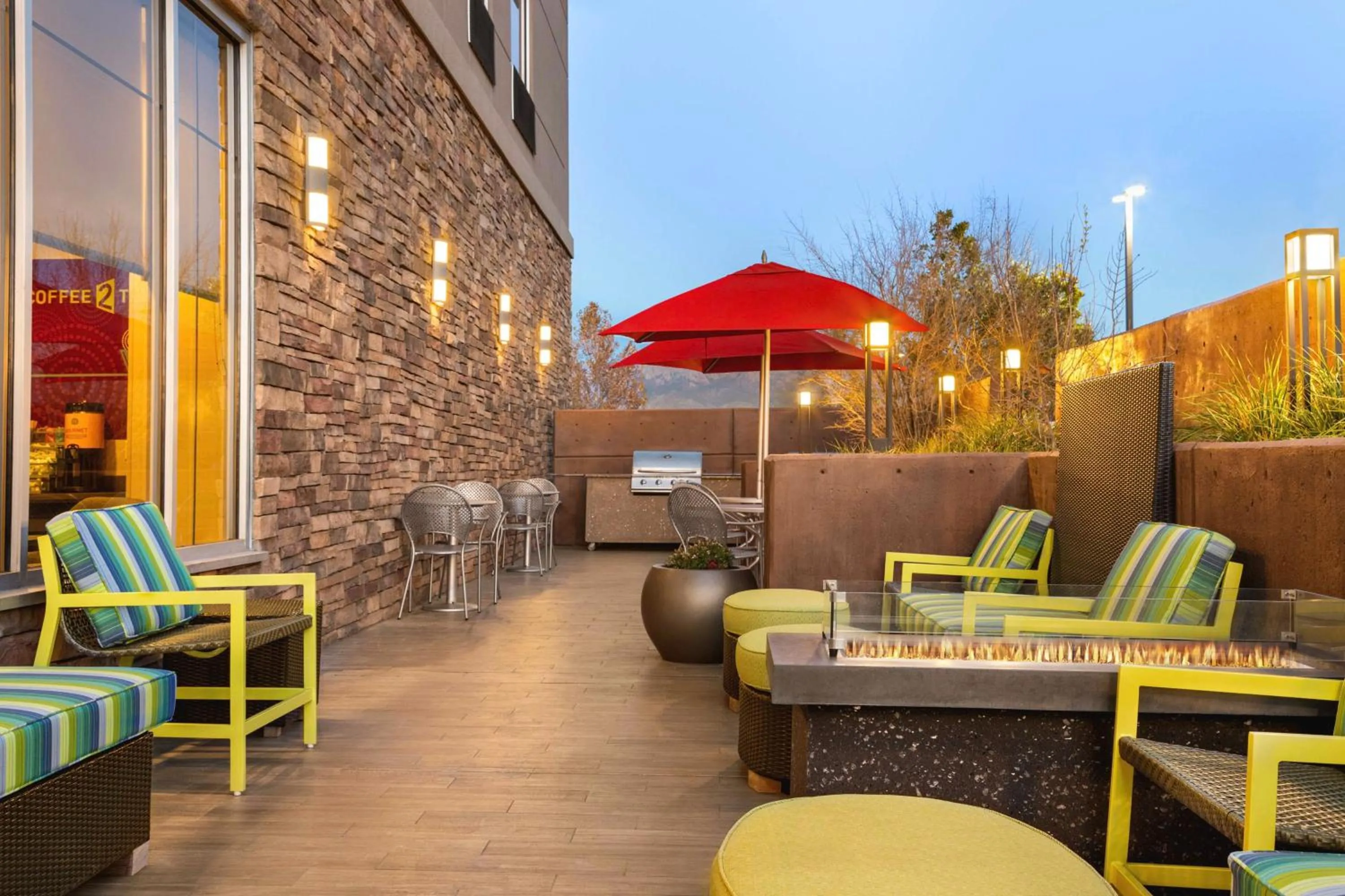 Patio in Home2 Suites by Hilton Albuquerque Downtown/University