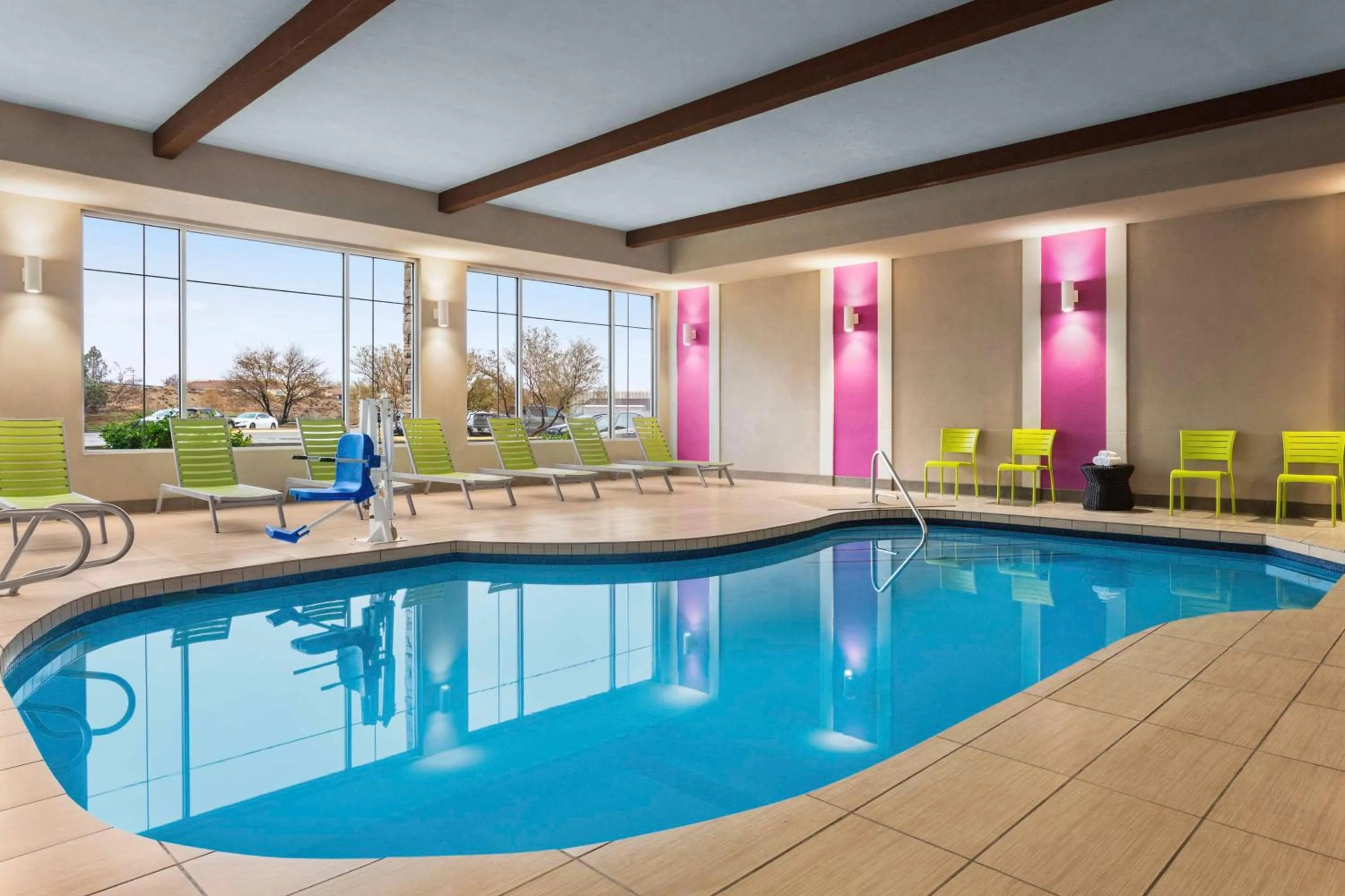 Pool view in Home2 Suites by Hilton Albuquerque Downtown/University