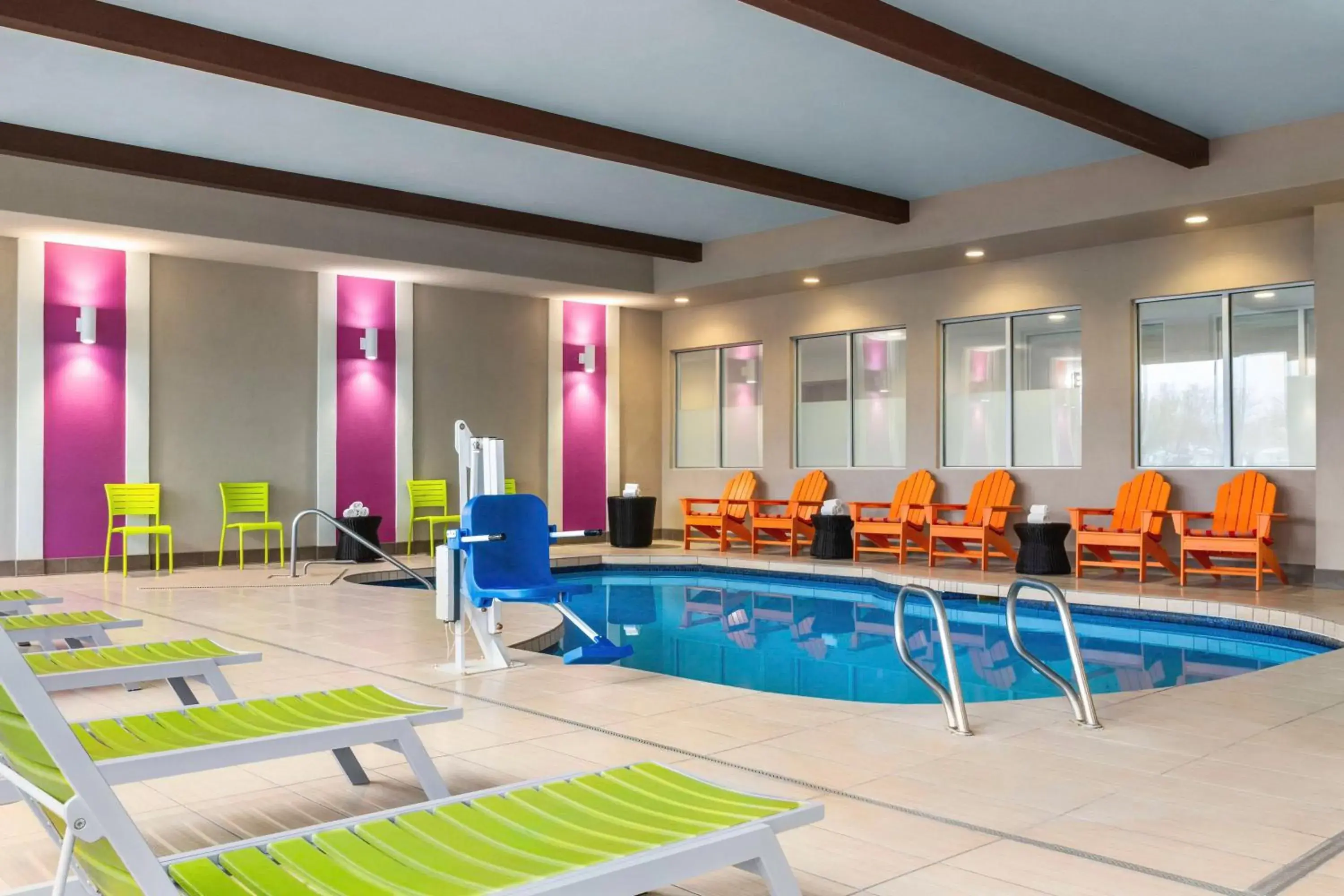 Pool view in Home2 Suites by Hilton Albuquerque Downtown/University Pool view in Home2 Suites by Hilton Albuquerque Downtown/University